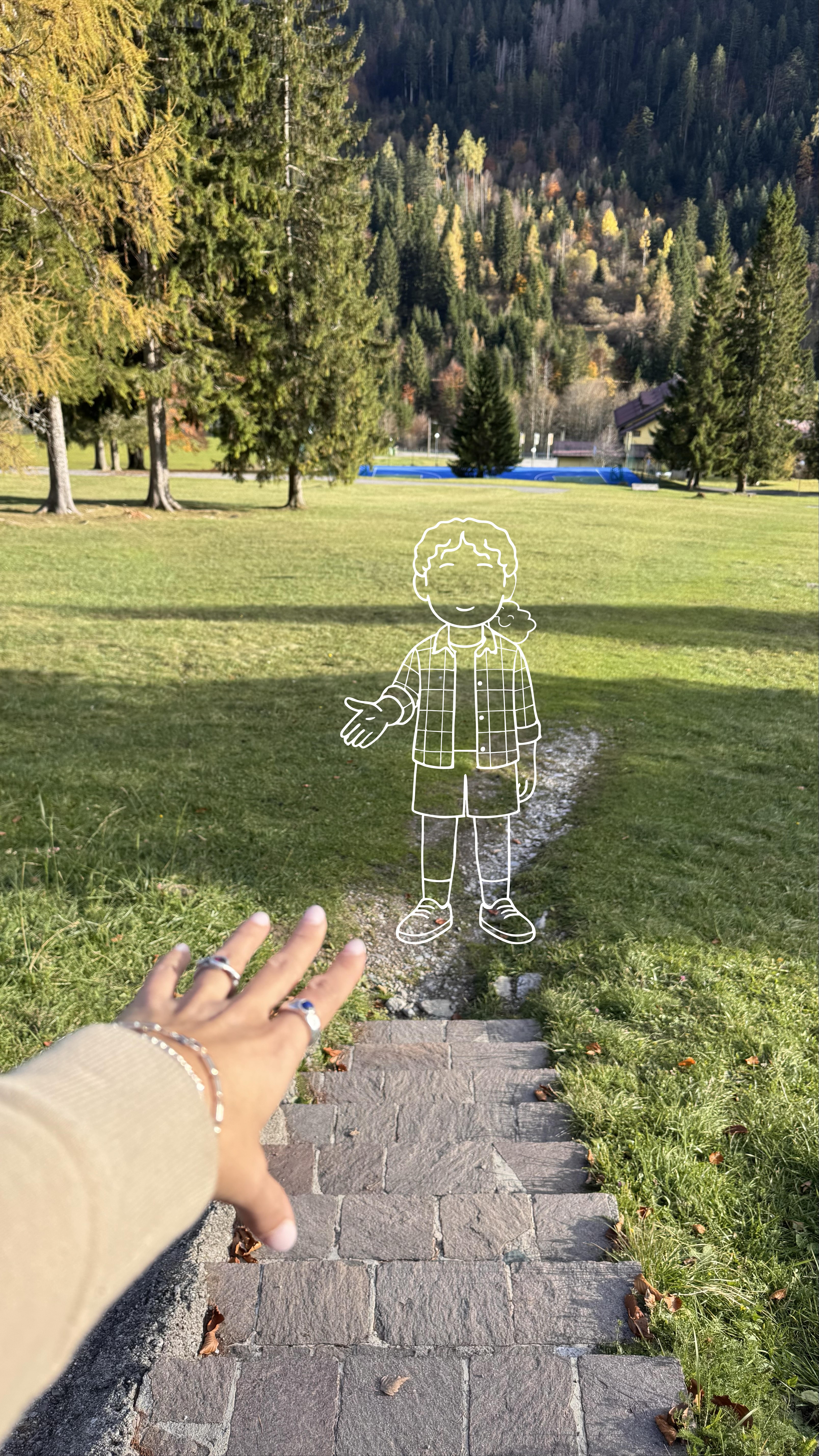 Sono tornata nei luoghi dove passavo le estati da bambina.
Ho ritrovato i posti dove non avevo paura di niente.
Dove i miei piedi erano leggeri, e il mondo sembrava infinito dentro questa valle.
Mi sono rivista mentre correvo, ridevo, facevo le ruote, mi arrampicavo, giocavo. Quanto sono grata per aver potuto rivedere tutto questo senza che mutasse nel tempo.
Ieri una parte di me è guarita 🤲🏼🪷