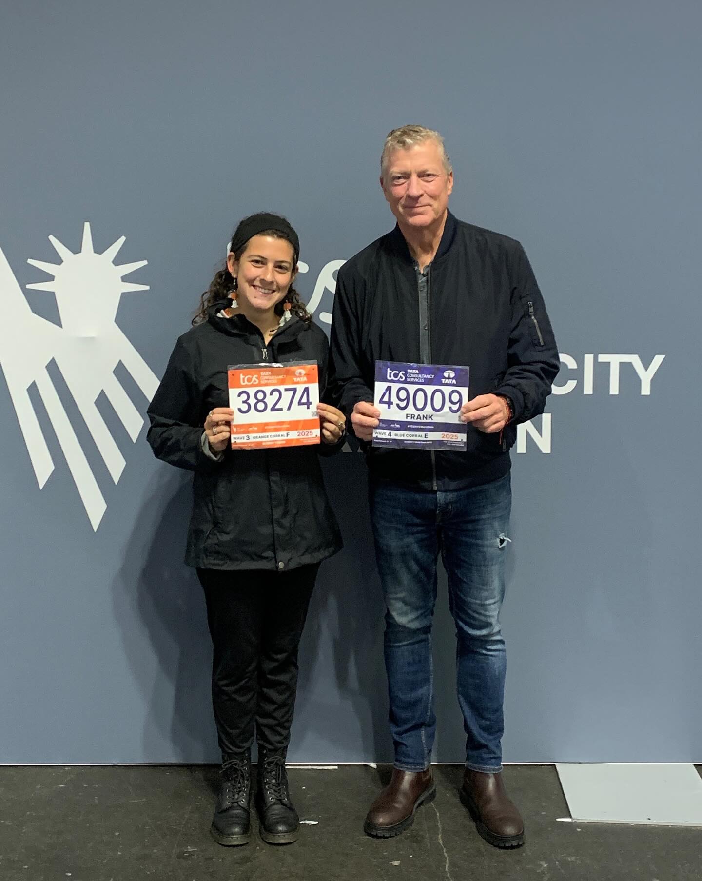 🏃♂️🏃♀️ Good luck to our amazing Harbor School teachers, Frank and Caroline, as they take on the NYC Marathon this Sunday! 🎉
This will be Frank’s 11th marathon and Caroline’s 4th NYC Marathon but 7th overall— talk about dedication! 💪💙
Let’s cheer them on as they race through the five boroughs — we’re so proud of you both! 🗽✨
#HarborUp #NYCMarathon #TeamHarbor #GoFrankGo #GoCarolineGo🏃♀️🏃♂️💨💨