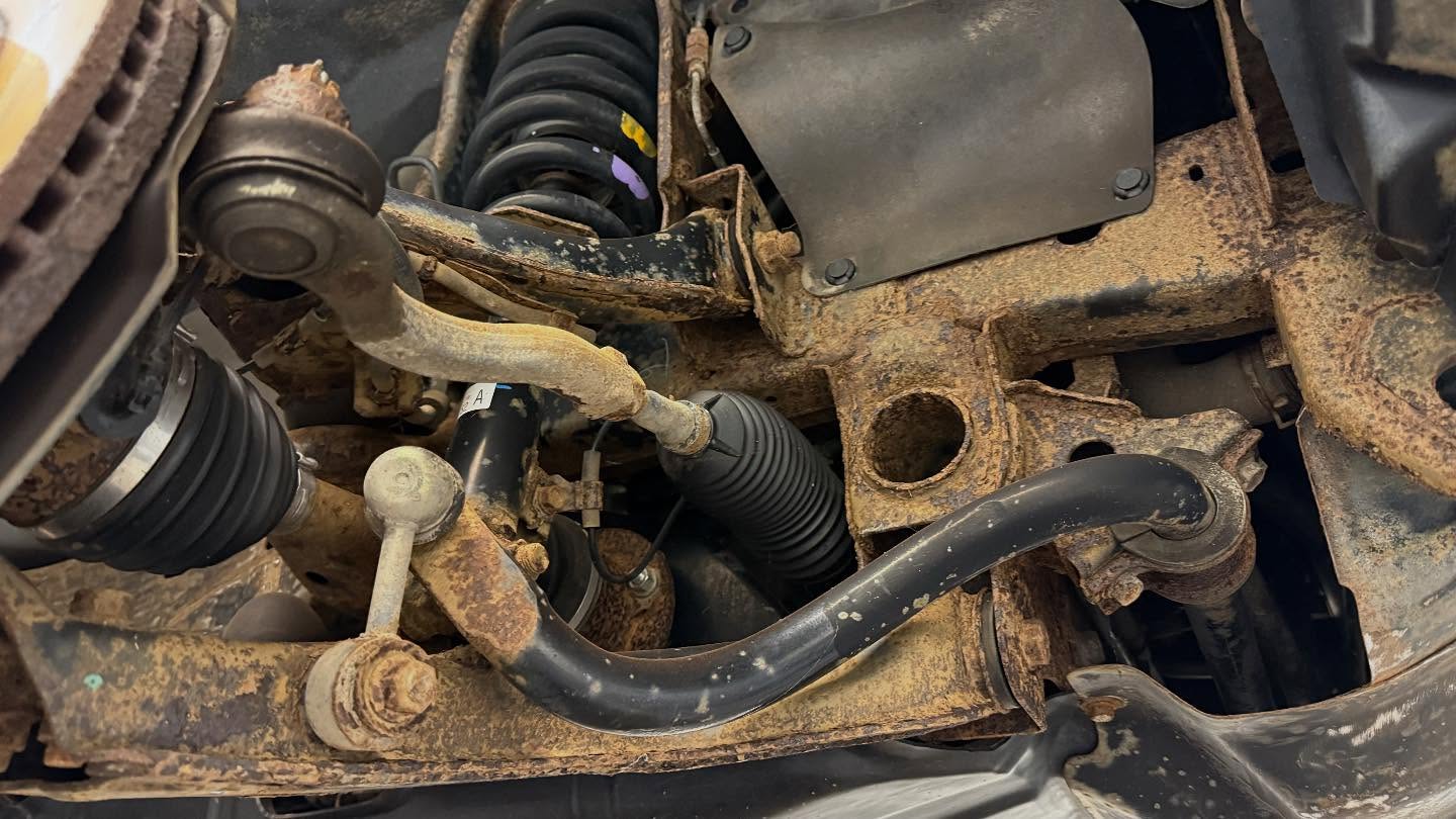 Did you know that we provide a full under body cleaning, rust treatment and protection service?
It’s not too late to protect your car for winter, drop a message and I will get back to you with prices.