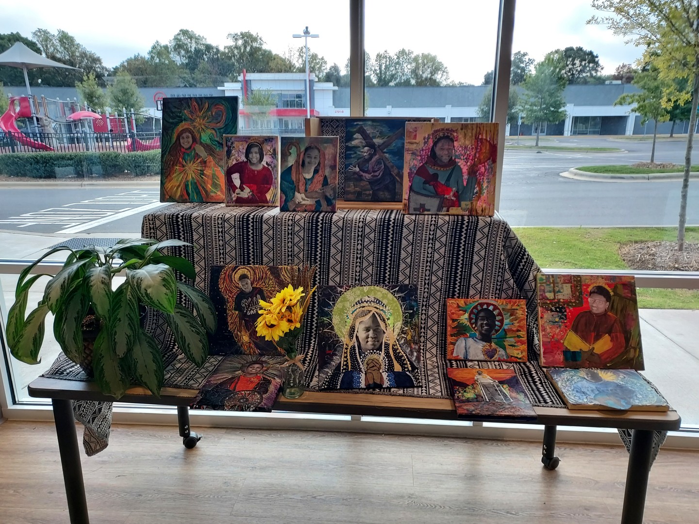 Join us Sunday, Nov 2, for a Feast Day of memory and blessing: All Saints + Blessing of the Children. Ophelia Garmon Brown Center | 5-6:30 PM. Bring your family, your stories, your joy.
#BelovedCommunityCharlotte #CLT #RootedandRadical