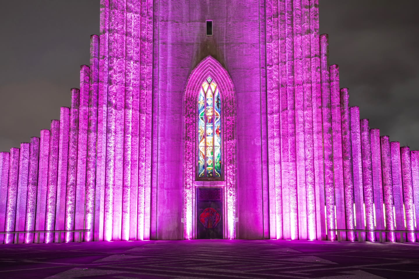 B L E I K U R
Hallgrímskirkja illuminated in pink in solidarity with Pink October 🇮🇸
.
.
.
#travel #travelblogger #travelphotography #travelgram #photography #adventure #nature #landscape #instagood #instamood #instadaily #love #earthoutdoors #beautifuldestinations #discoverearth #wanderlust #picoftheday #canon #canonphotography #nofilter #iceland #islandia #island #north #europe