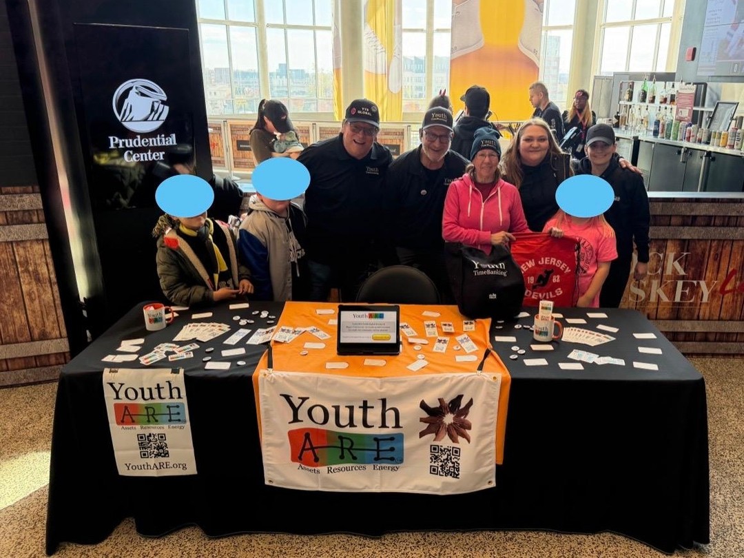 A big thank you to everyone who came out to the NJ Devils game to help spread the word about Youth TimeBanking with our @cloztalk merch!
The Devils took home a 4–3 win against the Colorado Avalanche, but the real victory was in our opportunity to connect with new friends, partners, and community members who believe in youth leadership and collaboration.
Your support helps us keep building bridges between youth, schools, and communities. Thanks for coming together with us!