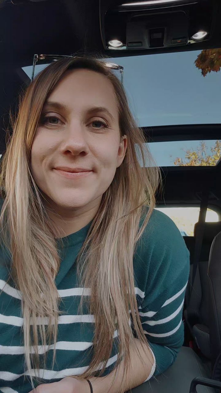 10 ans d'un rêve devenu réalité.
SuperMamans, le réseau d'entraide pour les familles en Suisse et en Europe <3
@supermamans_officiel