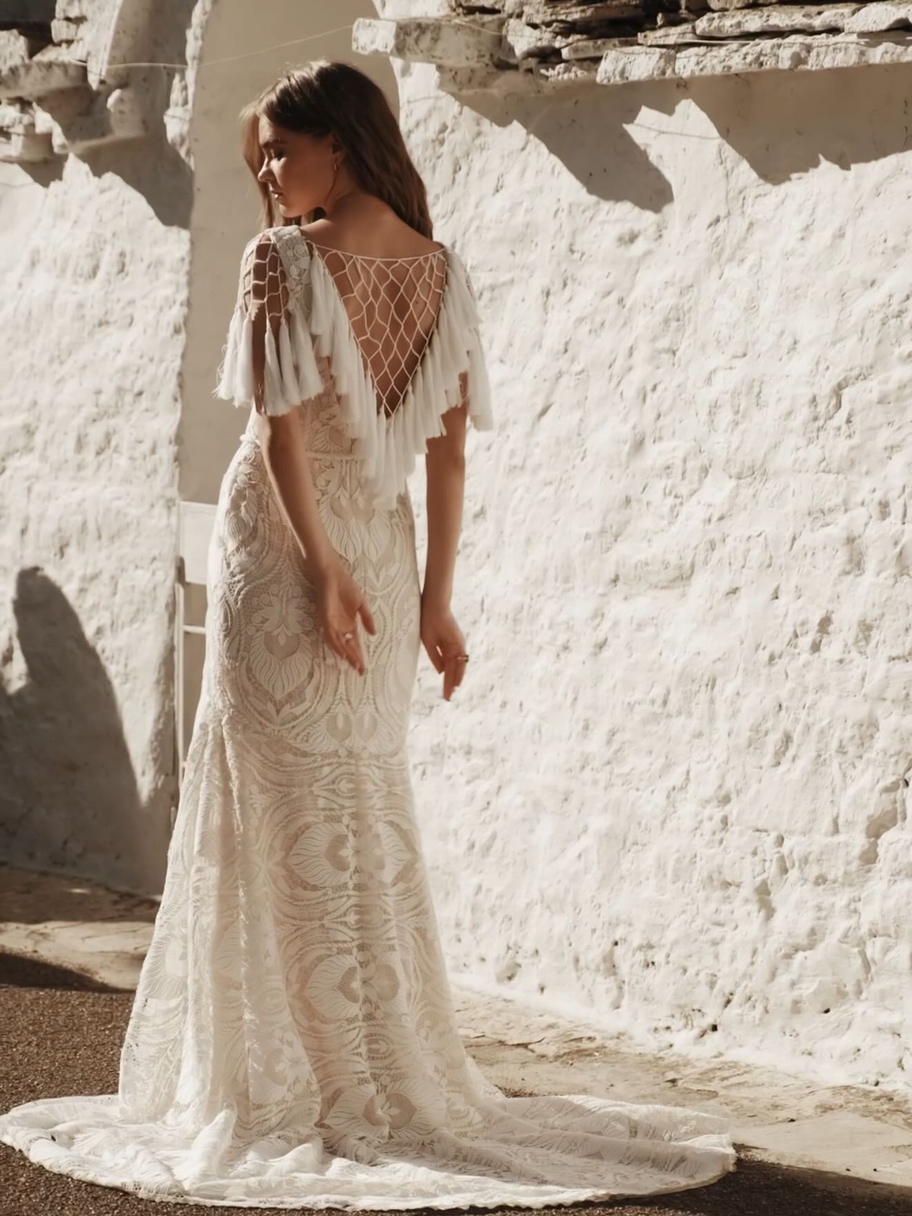 Our beautiful bohemian styled gown by Olivelli🤍
#weddingdress #bohobride #weddingbells #bridetobride #bridesmaids