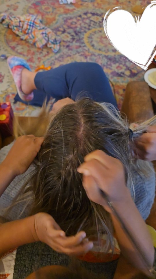 Turnaround is fair play? Full circle haircare? Maybe I understand a little of their pain now, with the three of them simultaneously banging on my head with a saltshaker (brushing), pulling on my hair to braid it (with the full strength of an 8yo!), poking (my scalp with the end of the comb to attempt straight lines), whilst speaking calming lines such as " I not trying to hurt you." and "We're almost done, m'kay? Let's set a timer for only 20 more minutes" and "Just be real still & it won't hurt so bad." 🤣💛🤣 #ouch #wowsopainful #insidefostercare #fostermama #thisisfostercare #fosterlove #raylight #sibs_on_insta #imperfectlybeautifulus
PS Turn the volume full up for an original Karma's World theme song for today's activities. #netflixshows @karmasworldofficial