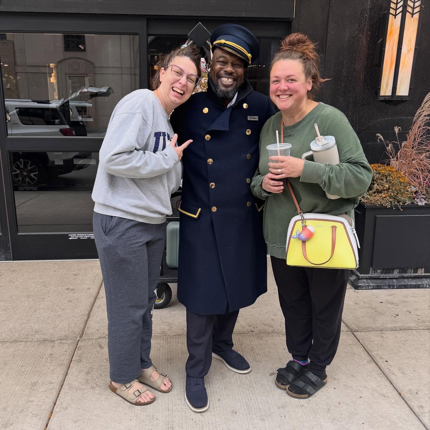 Let me tell you something about Detroit.
Never have I ever met such nice and genuine people in any other town I’ve been to in Michigan. Especially this guy, Nathan. Along with our new friend Pete, these guys and the rest of the Cambria Detroit employees truly made our stay the best ever! 10/10 would stay again. I told Nathan and Pete we’d be back but only if they’re working that day 🤣
I absolutely love Detroit. This city has my heart. It is a vibrant, diverse, humble, artistic city worthy of our love! Keep on keeping on, Detroit 🩵💙🤍🖤