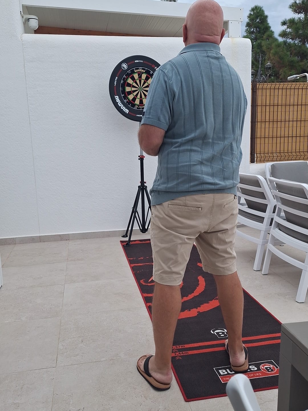 Zin in een partijtje darts 🎯
Ook dat kan vanaf nu bij Casa Lita!
We hebben een dartsbord op staander, en enkele pijltjes ter beschikking voor onze huurders.
#darts #gameday #winmau