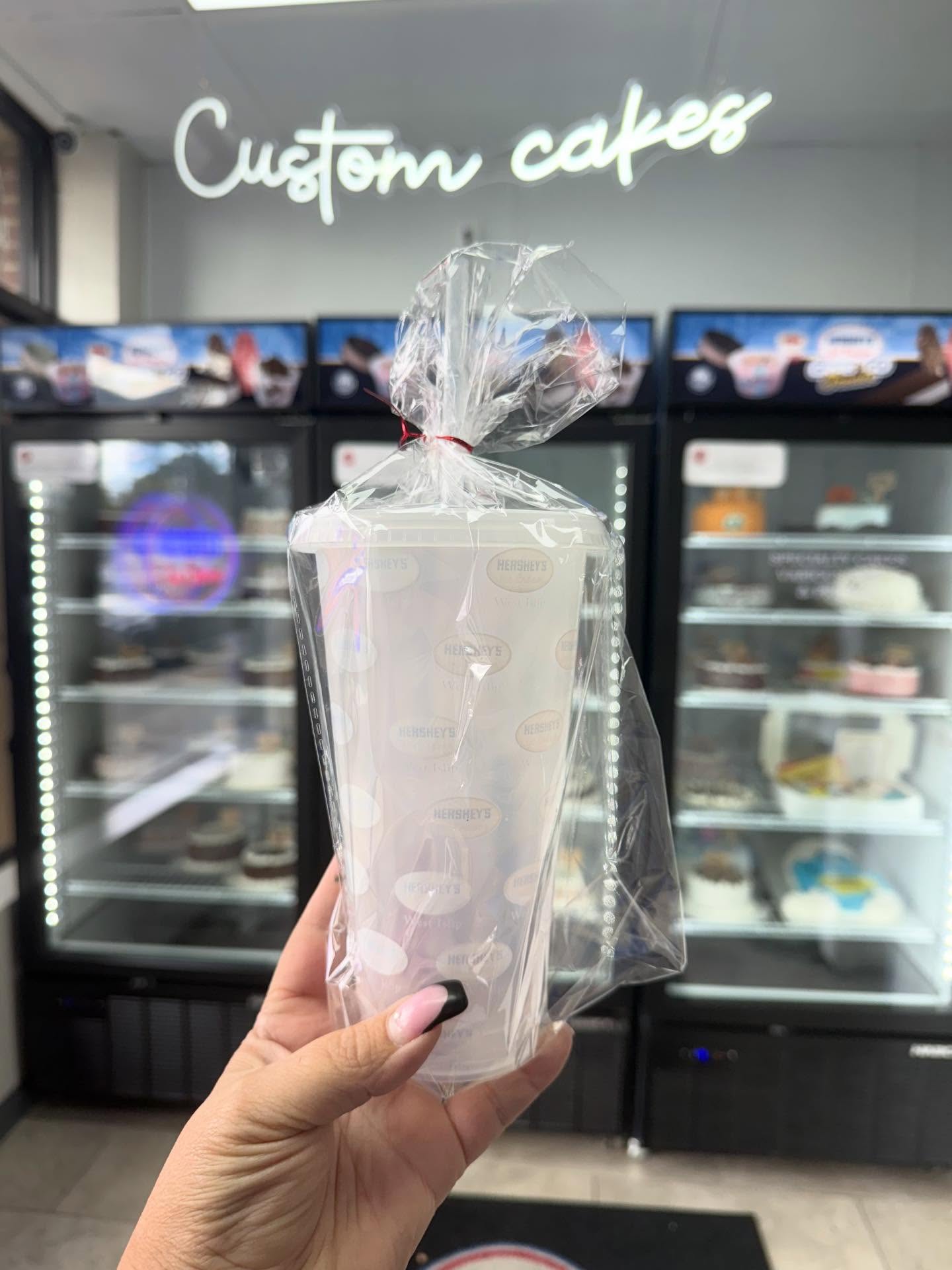 Treats are waiting at Hershey’s Copiague. Come trick or treat with us tonight! 🎃 🍬
📍 1648 Great Neck Road Copiague, NY 11726