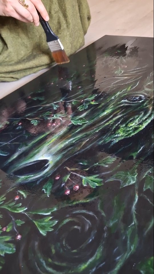 Showing the rather satisfying process of varnishing this first piece related to my Macha Trilogy, this particular painting is nearly two years in the making, being left and taken up many times in order for it to come to its own completion right ontime to presented at the wonderful and upcoming @machaalivefest in 2 weeks time.
I am very grateful to have been asked for this piece to take centre stage at the festival. 🙏 Thank you again to the organisers who are carrying through so much pure and powerful intention into this festival 💙 I can't wait to be apart.
#macha #machaalive #oilpainting #varnishing #varnish #satisfying #visionaryart #mythological #myth #varnishingoilpainting #Armagh #northernireland #emainmacha #hawthorn #horse #goddess #goddesmacha