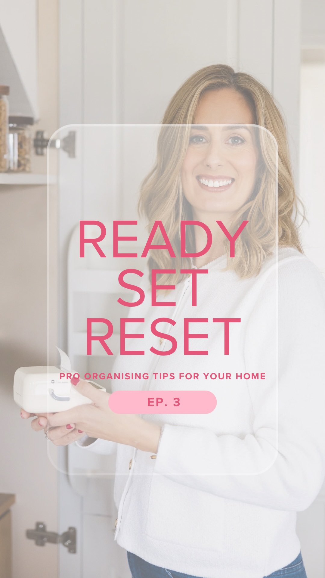 I’m back with another Ready, Set, Reset and this is a good one 😍🙌🏼 This lovely lady’s utility room has become a little bit chaotic, so here’s what I would do:
✨ Reduce, reduce, reduce - it’s time to go through everything here and decide what can go
✨ Once that’s done, I would categorise everything
✨ See through lidded boxes will be a game changer here
✨ ‘Zone’ some areas here eg. craft zone, gifting etc
✨ Implement homework stations so the main essentials can be accessed easily and put back neatly
The main here, and in a lot of spaces, is to reduce - ask yourself what you really need and actually use and go from there 👏🏼
Got a small space in your home you’d like some advice on? Send me a picture 🙋🏼♀️
#thehomereset #reset #professionalorganiser #declutter #storage