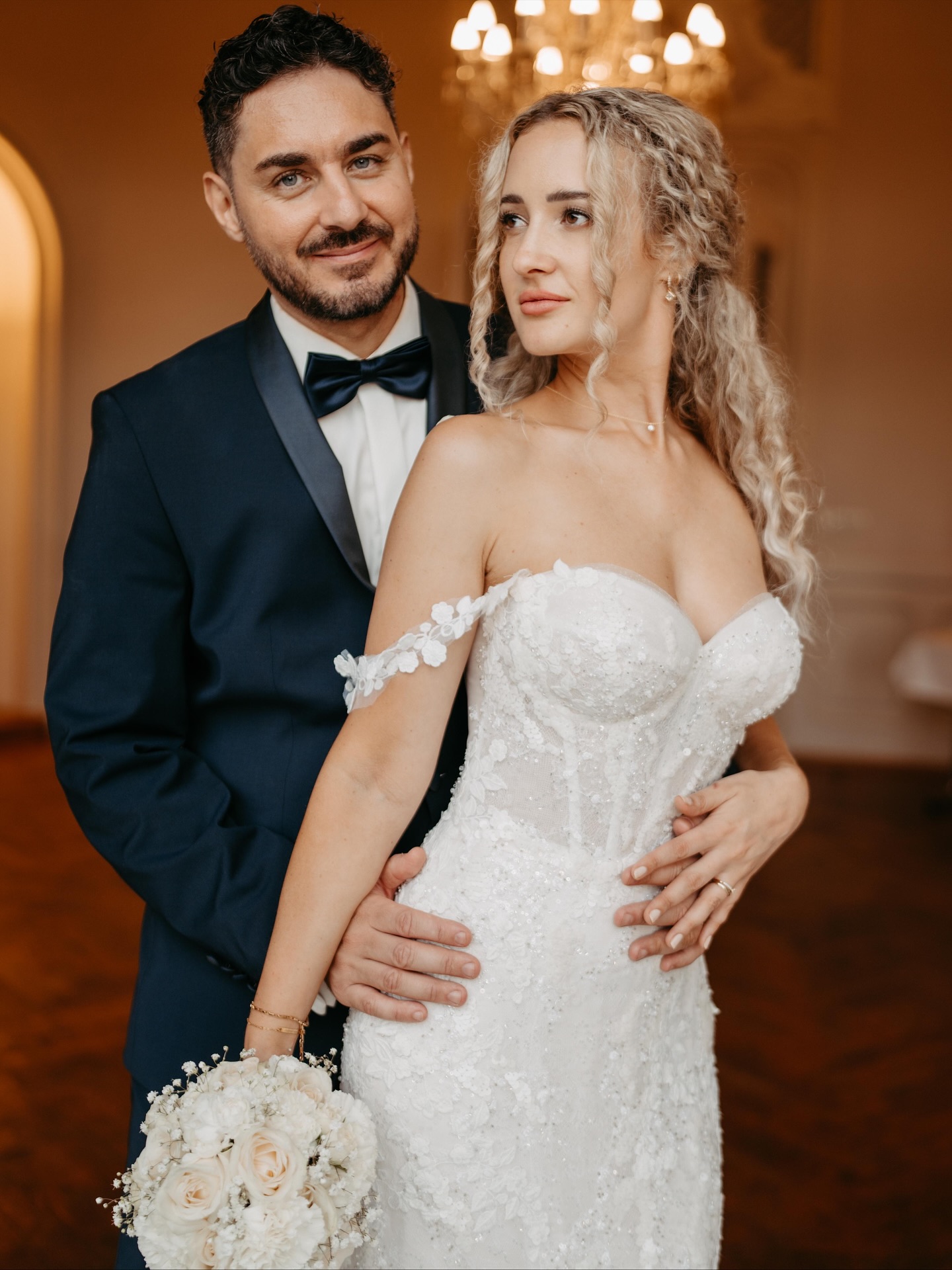 Zweite Liebe Dress 🤍🤍
Dieses wunderschöne Traumkleid von @millanova in Gr. 36 wartet bei uns auf seine zweite Braut die es an ihrem großen Tag überglücklich machen darf.
Say YES to the dress und vereinbare deinen ganz exklusiven Anprobetermin.
www.brautmoment.at
#bride #bridetobe #millanova #weddingdress #wedding #feldkirch #vorarlberg #secondhanddress #secondhand #brautkleid #sayyestothedress