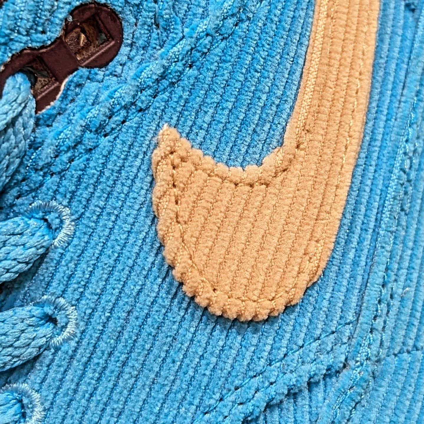 Vintage futuristic. Love my Baltic Blues ๐