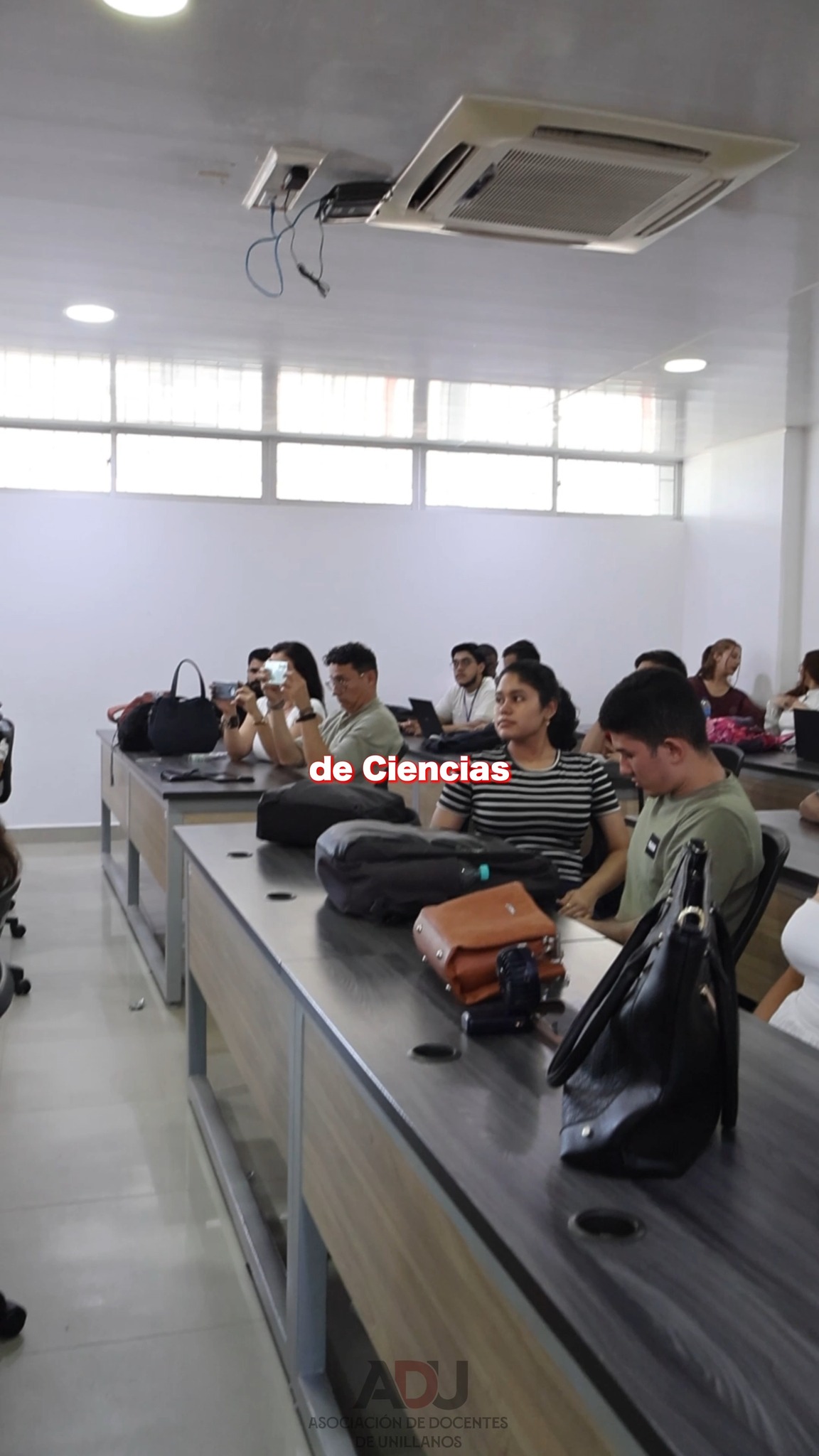 Desde ADU – Asociación de Docentes de la Universidad de los Llanos, celebramos y acompañamos estos espacios impulsados por la Facultad de Ciencias Económicas, que fortalecen la investigación, el pensamiento crítico y el papel de la universidad pública en la transformación social. 🌎