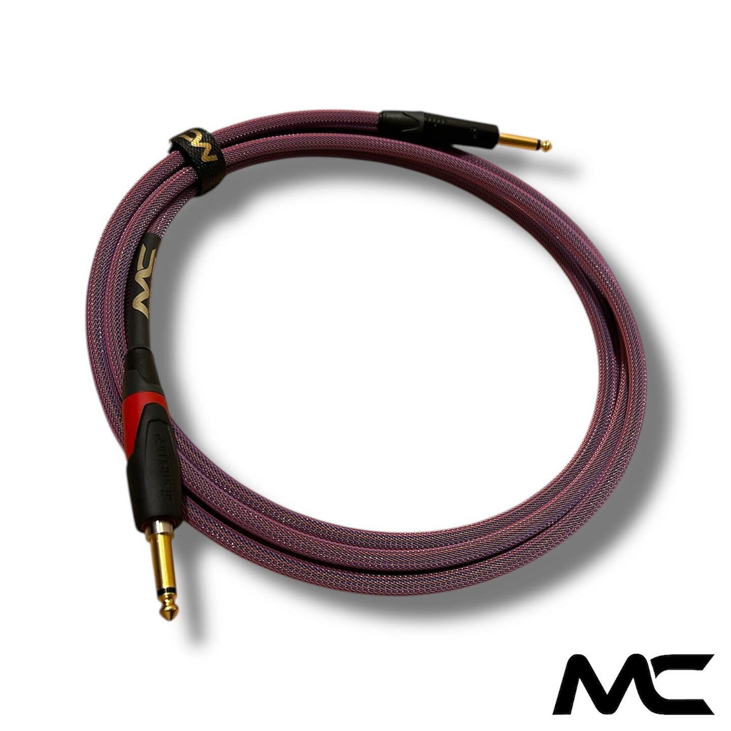 MC CUSTOM Instrument Cable
-
-
Want to customize this same look? Here’s the SPECS:
COLOR: Super Hero
PLUG 1: 1/4inch (Straight)
PLUG 2: 1/4inch SILENT (Straight)
LENGTH: 10 Feet
-
-
#patchcables #guitarist #fenderjazzbass #guitarbass #acousticguitar #guitarplayer #guitarra #electricguitar #guitarsolo #fenderguitar #Instaguitar #guitare #gibsonguitars #fenderguitars #guitargear #taylorguitars #drums #drummers #gospel #guitarists #guitarsofinstagram #classicalguitar #instagrsmlive #bassgruve #guitarworld #keyboardest #instrumentcable #neutrik #vlogcable