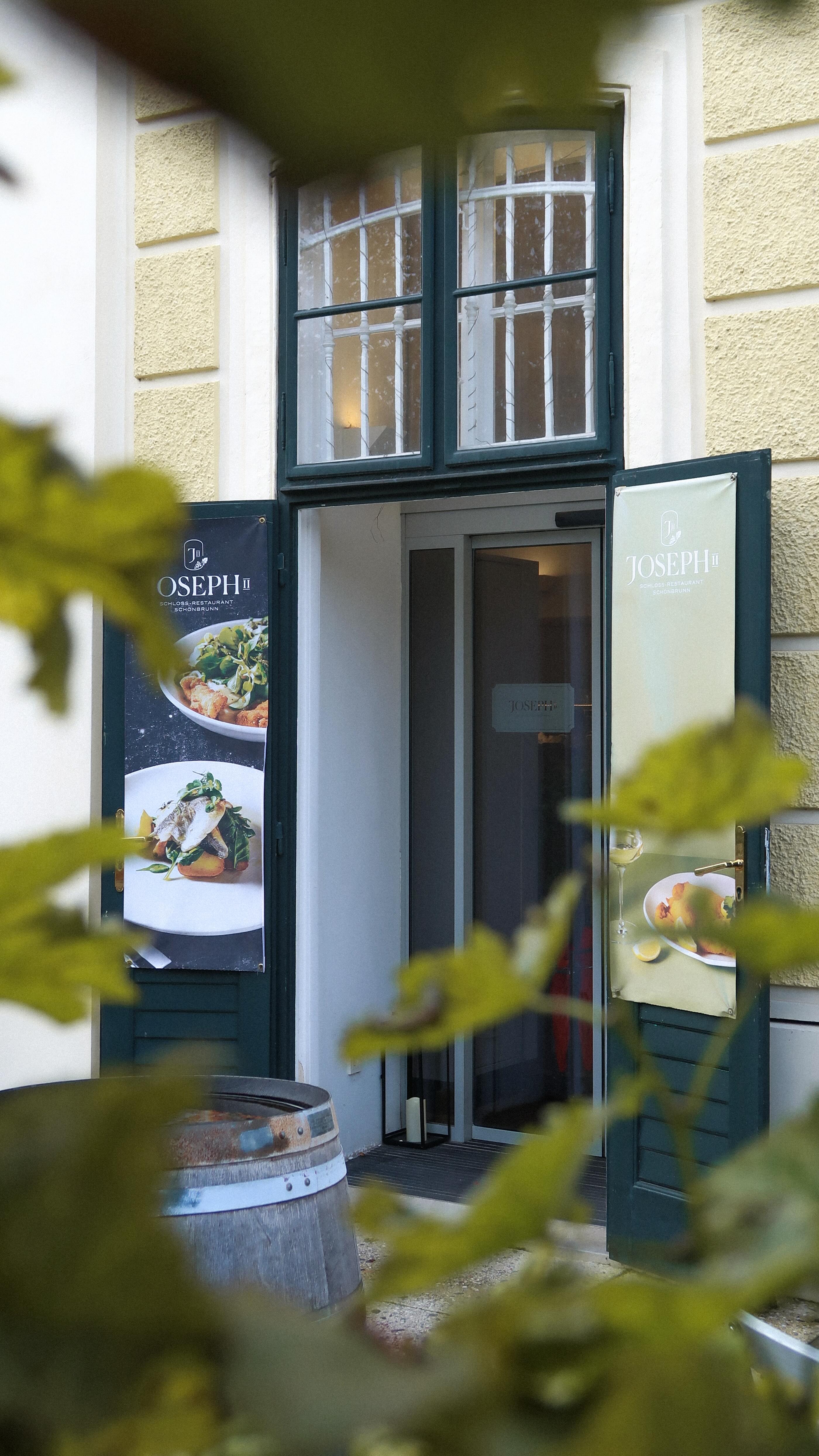 Nach dem Nudeln kochen bleiben oft unschöne Flecken im Topf zurück - muss aber nicht sein!
Andi verrät dir seinen Profi-Tipp, wie du das ganz leicht verhindern kannst. 🤓
#SchlossSchönbrunn #kochen #Restaurant #RestaurantWien #Wien #WienerKüche #AndiWojta