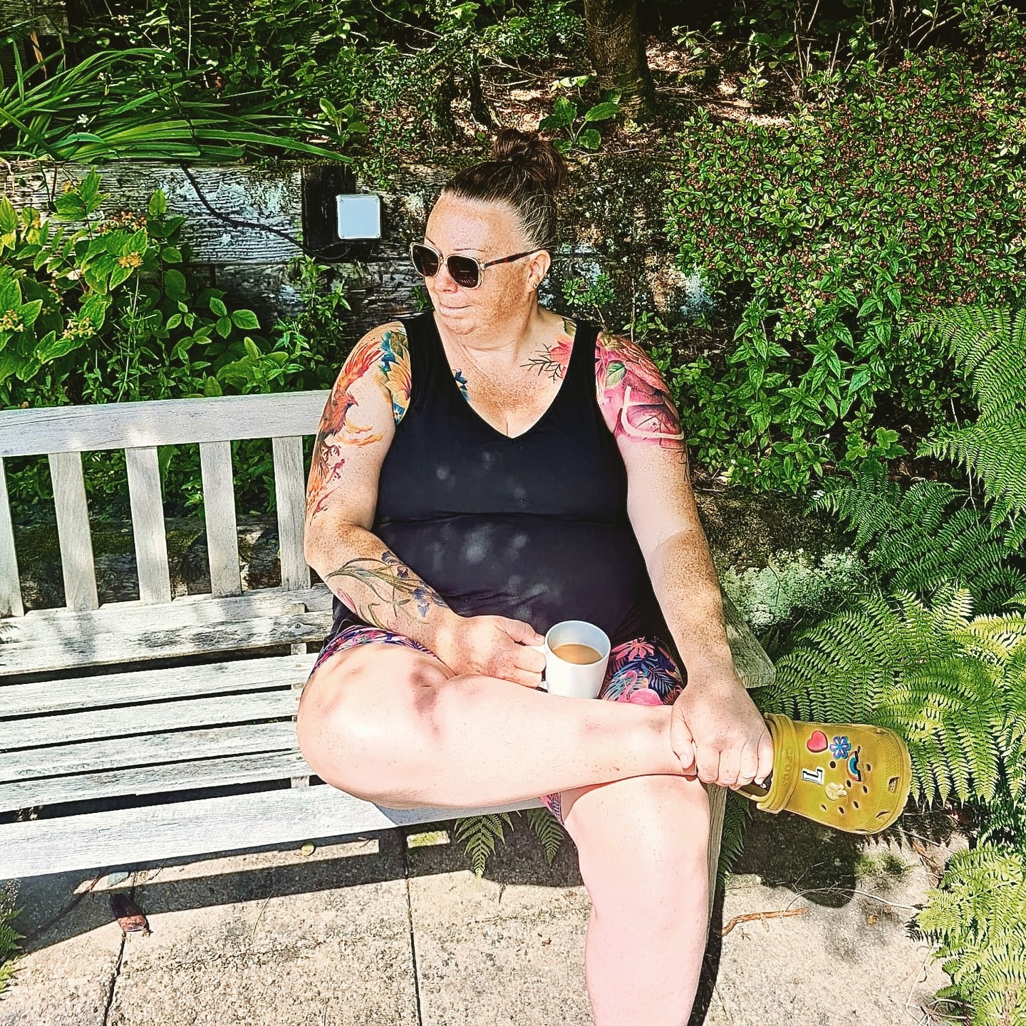 Welcome to "End of Life with Lizzie"
Hello, and thank you for being here. 🌿
I’m Lizzie, an End-of-Life Companion, training with @livingwelldyingwell to be an End-of-Life Doula. My role is companioning people and families as they navigate dying, death, and grief.
My work is grounded in presence, advocacy, and calm, helping to bring dignity, clarity, and comfort to one of life’s most tender transitions.
An End-of-Life Doula isn’t a medical professional. We walk alongside you providing emotional, practical, and spiritual support in the final stages of life.
I help people:
• Create Advance Care Plans and Statements of Wishes
• Explore what matters most to them as they approach death
• Support loved ones and carers with compassion and confidence
• Honour the body and the story after death with gentleness and ritual
I believe dying deserves the same care, honesty, and love that we bring to birth. Every ending is unique, and within it, there can be meaning, connection, and peace.
This page will share reflections, gentle education, resources, and stories from the heart about living well, dying well, and remembering well. I hope it becomes a space that feels calm, human, and safe for open conversation.
🌾
I’d love to begin by hearing from you:
What does a good death mean to you or for someone you love?
You can share in the comments, message me privately, or simply sit with the question quietly.
However you’re approaching this conversation, with curiosity, courage, or grief, you’re very welcome here.
With warmth,
Lizzie
#EndOfLifeWithLizzie #EndOfLifeDoula #DyingWell #DeathPositivity #GriefSupport #AdvanceCarePlanning #CompassionateCommunities #PresenceIsMedicine #LivingAndDyingWell