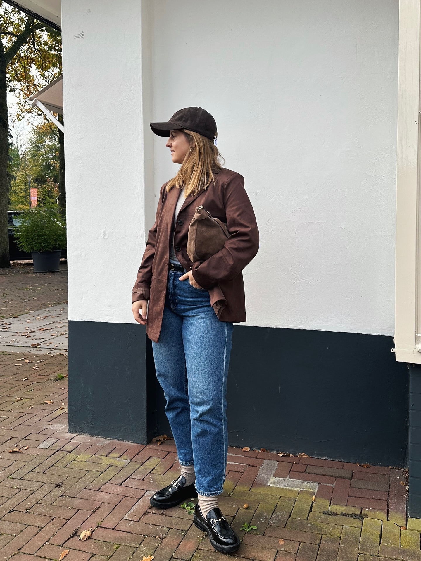 🤎 Suède look alert!
De perfecte blazer voor dit seizoen
• Blazer (maat S/M/L) €89,-
• Pet €24,50
✨✨