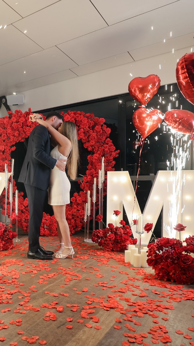 💥 Light up your love story - literally! 💥
We’re bringing the wow factor to your wedding with a massive 50% OFF all cold sparkler packages ✨ plus a complimentary upgrade exclusively for Wedded Wonderland brides & grooms!
Imagine your first dance surrounded by sparkling fountains or that epic “just married” moment under a canopy of golden light. 🌟
This offer is only available during the expo, so don’t wait!
👉 Tap the link in bio or DM us “WWAND25” to secure your deal now.
🎆 Your wedding deserves a little extra sparkle. 💍
#WeddedWonderland #WeddingFireworks #Pyrotechnics #WeddingInspo #FirstDanceGoals #WeddingOffers #BridalExpo #LuxuryWeddings