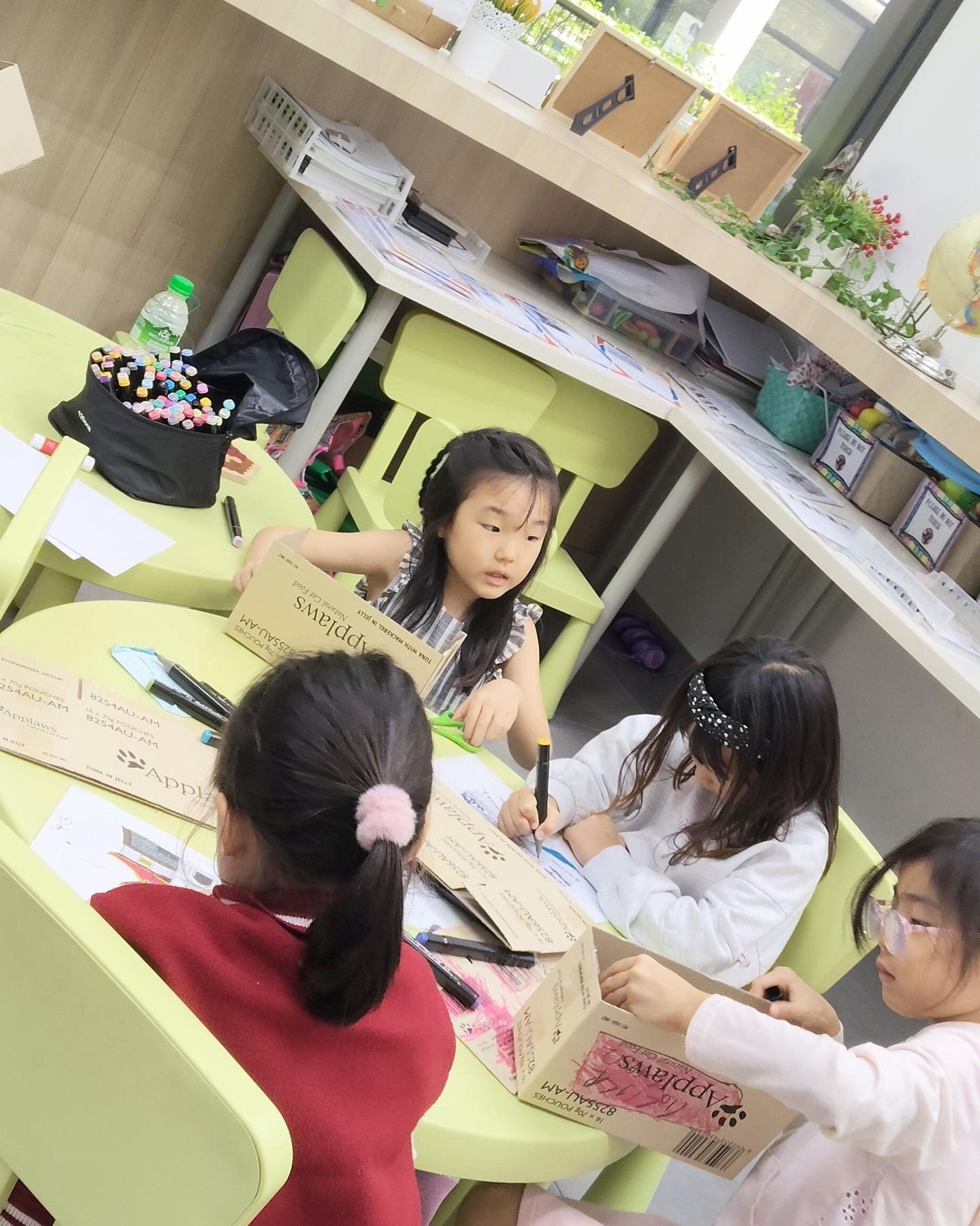 What if school looked like this?
At Learning Fresh, every child’s curiosity is our starting point. Our Reggio Emilia-inspired classrooms are filled with creative projects, natural light, and plenty of room for big ideas because we believe learning should be as unique as your child.
With personalized plans and hands-on experiences, your child discovers their strengths in a caring, innovative environment. Want to see how it works? Book a visit or DM us to chat! 😊