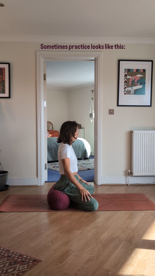 Sunday practices 💫
~meditation
~breathwork
~swaying, shaking, tapping
~gentle heart opener 🩷
~childs poss
~gentle twists
~long savasana
.
.
.
.
.
.
.
#sundaypractice #yoga #slowliving