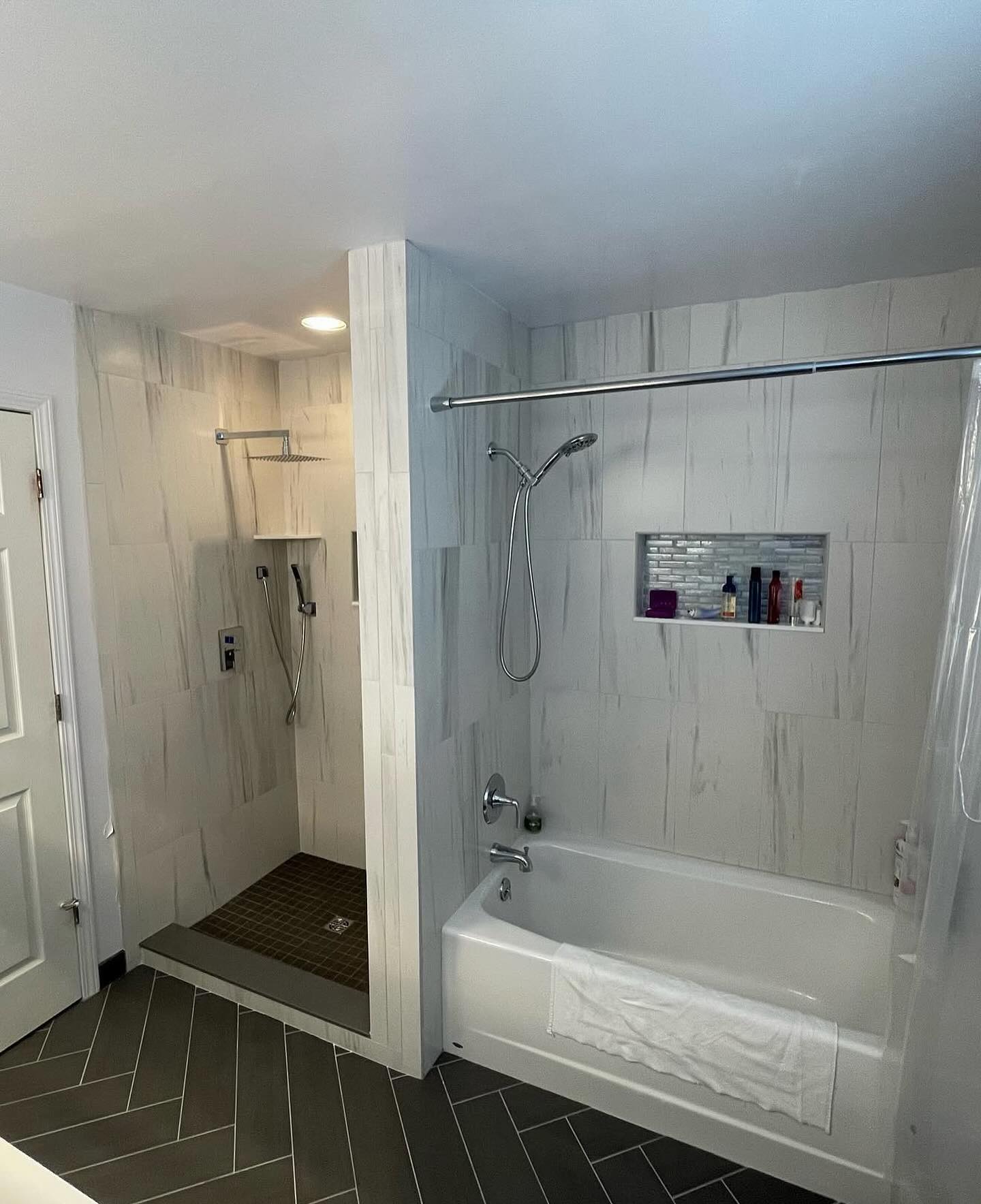 Have a tub and shower? No big deal! We can make them both look amazing!