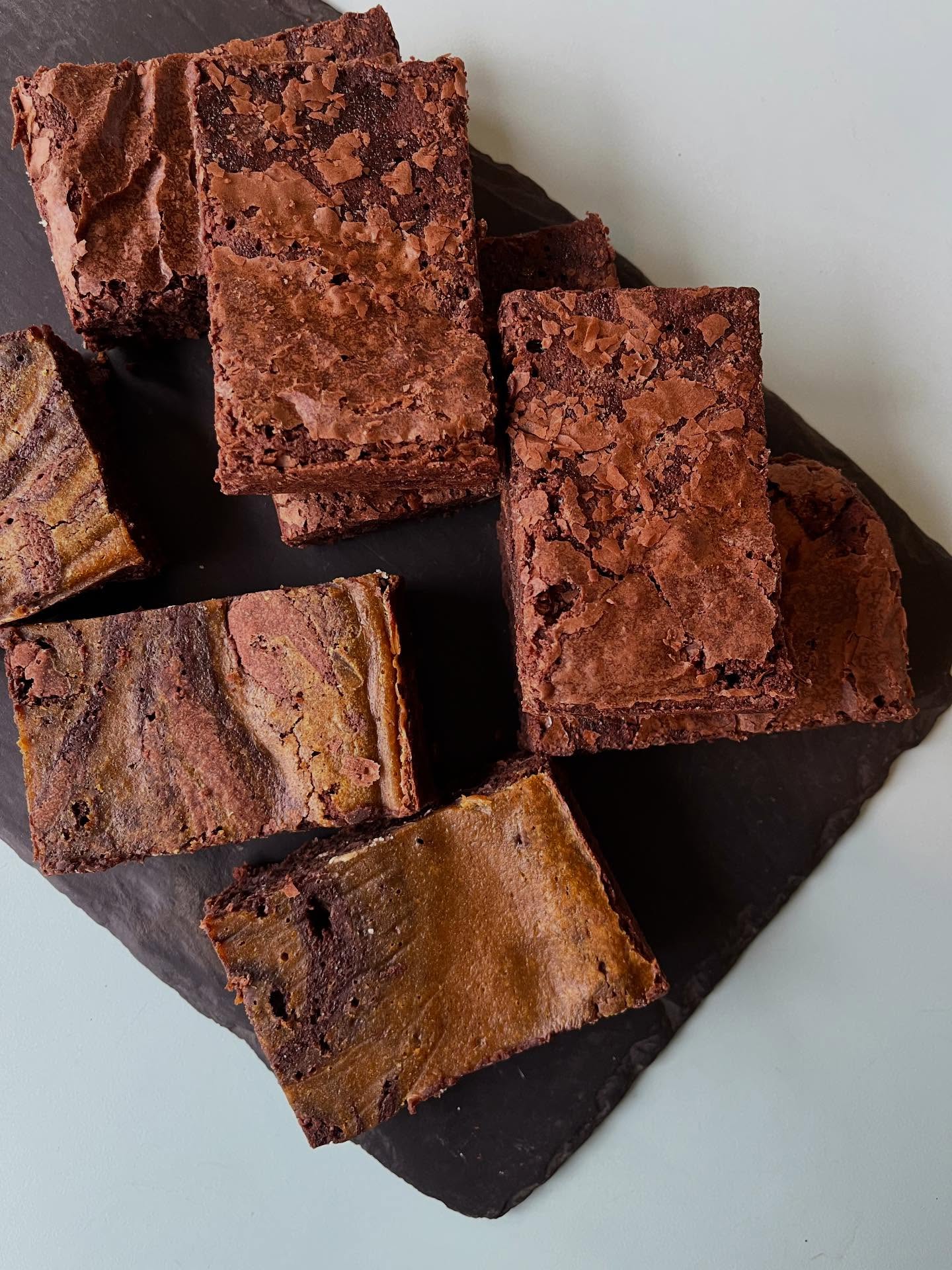 Switching up a classic… Pumpkin Pie Brownie 🎃
While we still have our classic chocolate brownie, sometimes we like to change it up now and again! We always have something new to try so make sure you pop by and see what we have on offer!
#themeadowcafe #themeadowcafechelt #cheltenhamcafe #cheltenham #cheltenhamfood #cheltenhamfoodies #chocolatebrownie #glutenfreebrownie #pumpkinpie #pumpkinbrownie #sweettreats