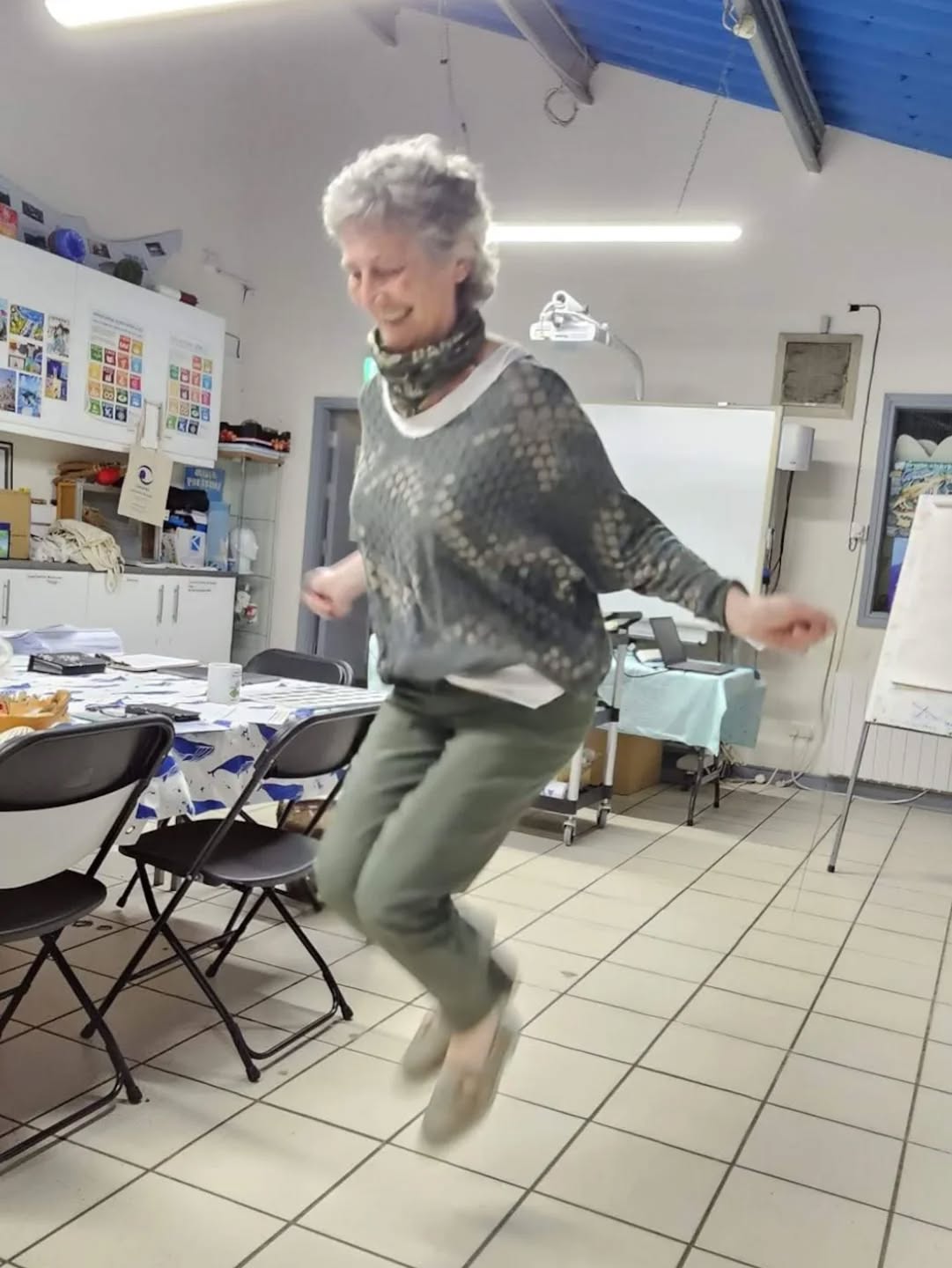 Congratulations to Catherine Connolly from the sea and Coastwatch . We still fondly remember you using boot lace seaweed Chorda filum washed up as your skipping rope when launching the Coastwatch shore survey 2023. #Citizens #nature & #citizenscience are all close to her heart @catherine.connollytd