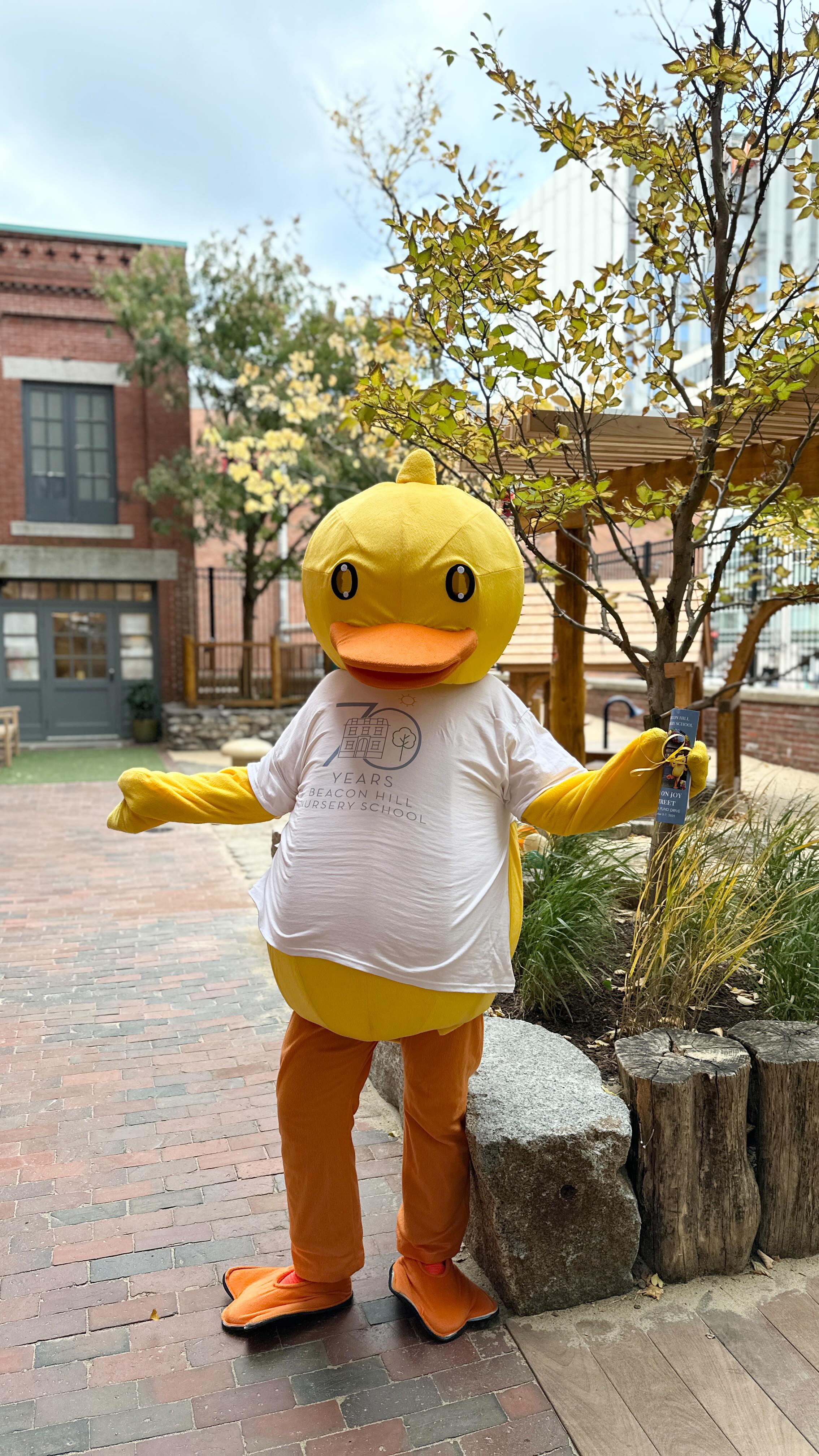 The Joy on Joy Street Week of Gratitude is just around the corner! Joy the Duck is ready to celebrate BHNS from November 3-7!🐥