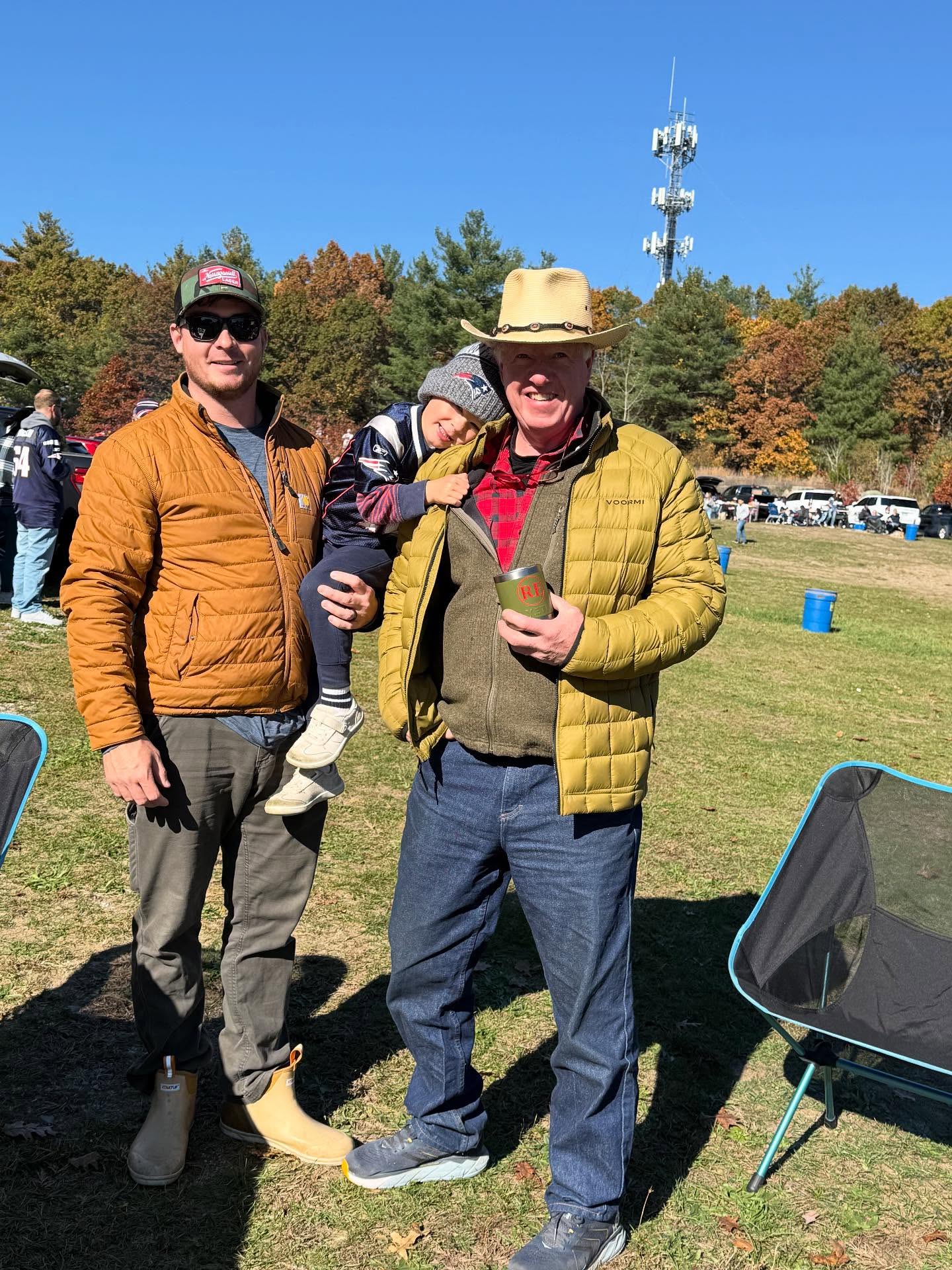 Awesome day in Foxboro thanks to @rings_end !! Go Pats!
#ringsend #simmonsquality #customerappreciation #customhomes #connecticutbuilder