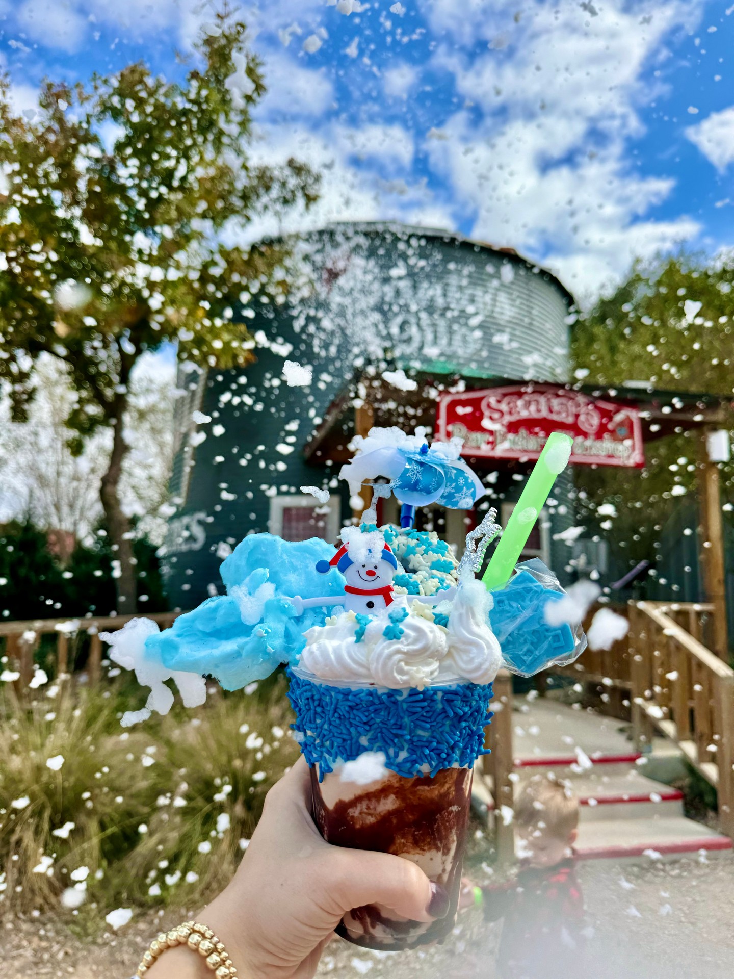 What an amazing fall season, y'all! ❄️🎅🌲 But WAIT.. the fun doesn't stop at fall. CHRISTMAS COUNTRYFEST is returning November 28 - December 21!
We are all hands on deck, transforming the farm into a stunning Christmas wonderland! You'll want to stay tuned for sneak peeks over the next few weeks because we mayyyyy have some things up our sleeves. 😍
⏰ November 28, 29, 30 | December 6, 7, 13, 14, 20, 21
🌲 Real You-Cut Christmas Trees (while supplies last | you-cut trees typically sell out by the end of first weekend)
🎄 Pre-Cut Christmas Trees (only the highest quality fraser firs from the mountains of North Carolina)
❄️ Texas Snow
🎅 Santa Claus Experience (NOW INCLUDED IN ADMISSION)
⭐ Stunning Christmas Ambiance
🍦 Christmas Themed Shakes
🌮 Delicious Festival Foods
🎶 Live Music
🍷 Giggly Goat Beer Garden (21+)
🛍️ Gift Shop
🔥 Fire Pits & S'mores
📷 Photo Ops Galore
🍩 Freshly Made Donuts
☕ Coffee Bar
🏈 NEW Ball Zone
🎢 Reindeer Racers & Tons of Attractions
..... And MORE!
🎟️ TICKETS ON SALE NOW! Sale tickets can be used ANY one-date of your choosing! Only a few remain. devineacresfarm.com/christmas-admission