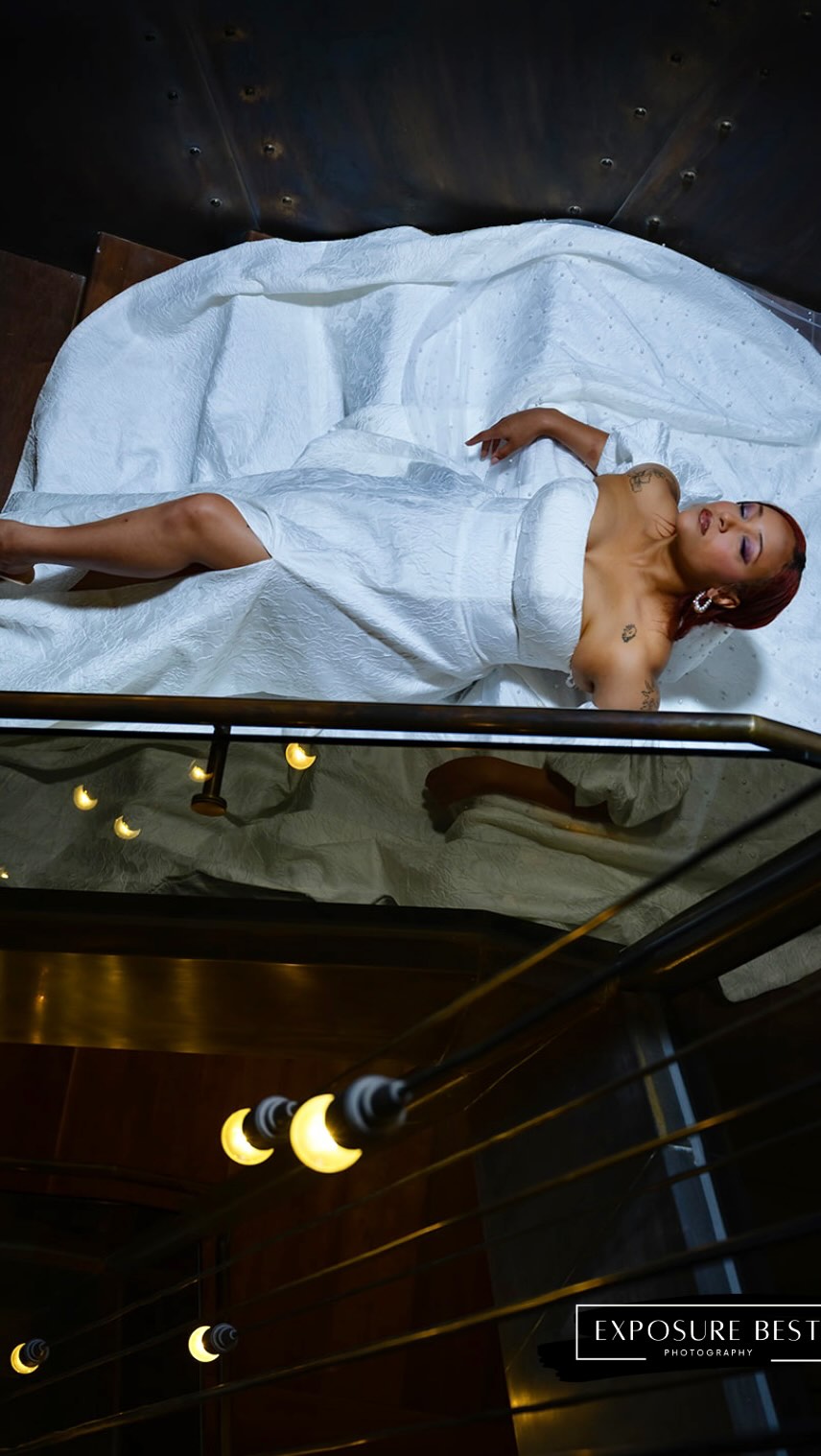 This dress gives gorgeous seductive vibes, making me wanna say yes to her and this dress! @emma.scot is wearing a custom designed wedding gown made by the very talented @reneegrace_bridal and featured in @cincinnatistyle reports most recent magazine release. Send me a DM to grab yourself a copy!