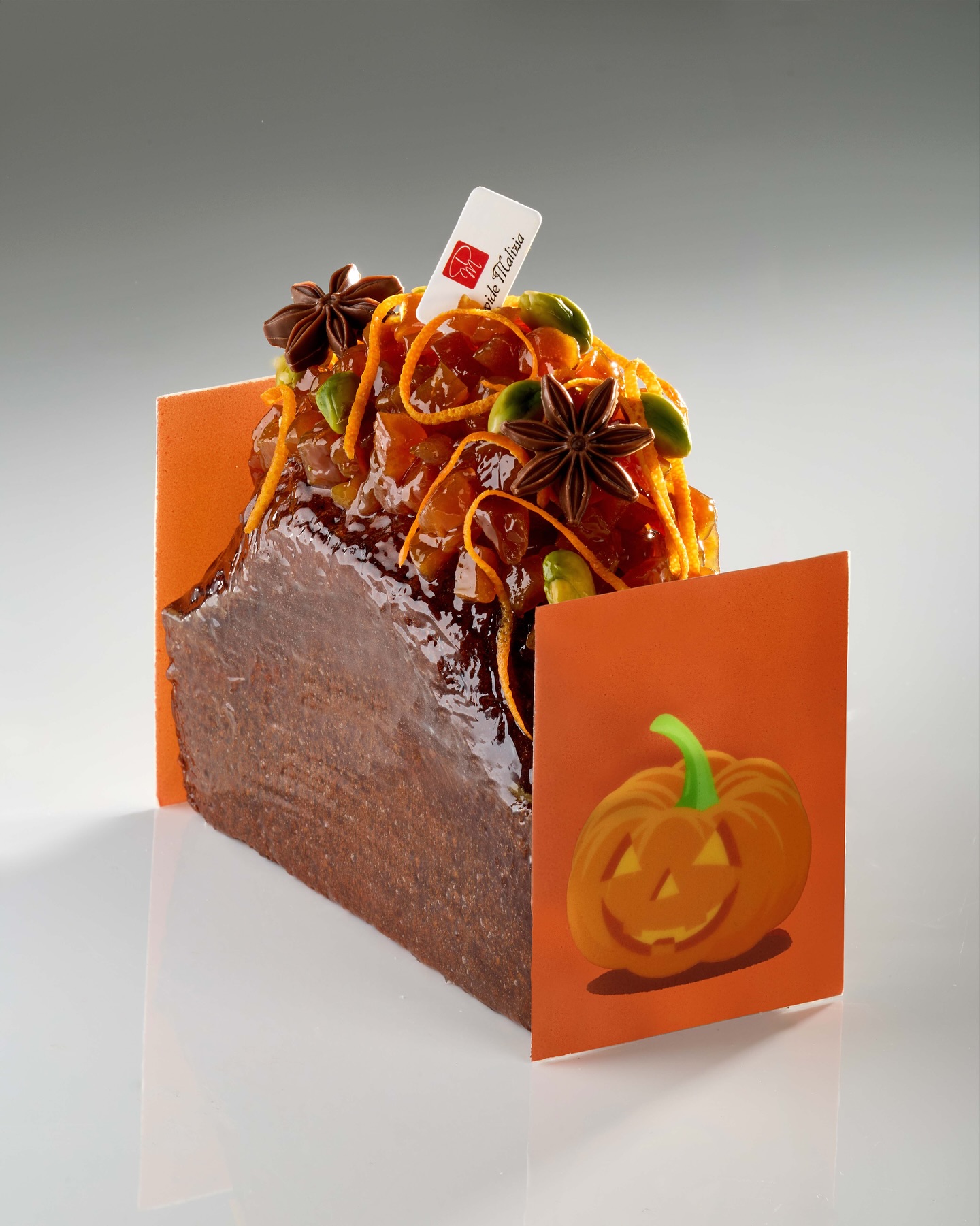 🎃👻 Dolcetto o scherzetto? CARAMEL!
Ecco il dessert perfetto per rendere la tua festa di Halloween ancora più golosa! 🧁🕷️✨
Ricetta realizzata con Uniqua Bianca🤍
👉 Scopri tutti i dettagli della preparazione sul nostro sito, nella sezione Ricette, e lasciati ispirare da tante altre proposte Molino Dallagiovanna!
👨🏼🍳 Ricetta realizzata in collaborazione con @davide_malizia @aromacademy
MOLINO DALLAGIOVANNA
🌾 GRANO LAVATO
💪 FARINE SUPERIORI
#MolinoDallagiovanna #FarinaSuperiore #Pasticceria #RicetteDallagiovanna #UniquaBianca #DavideMalizia #GranoLavato #ArteBianca #Halloween2025