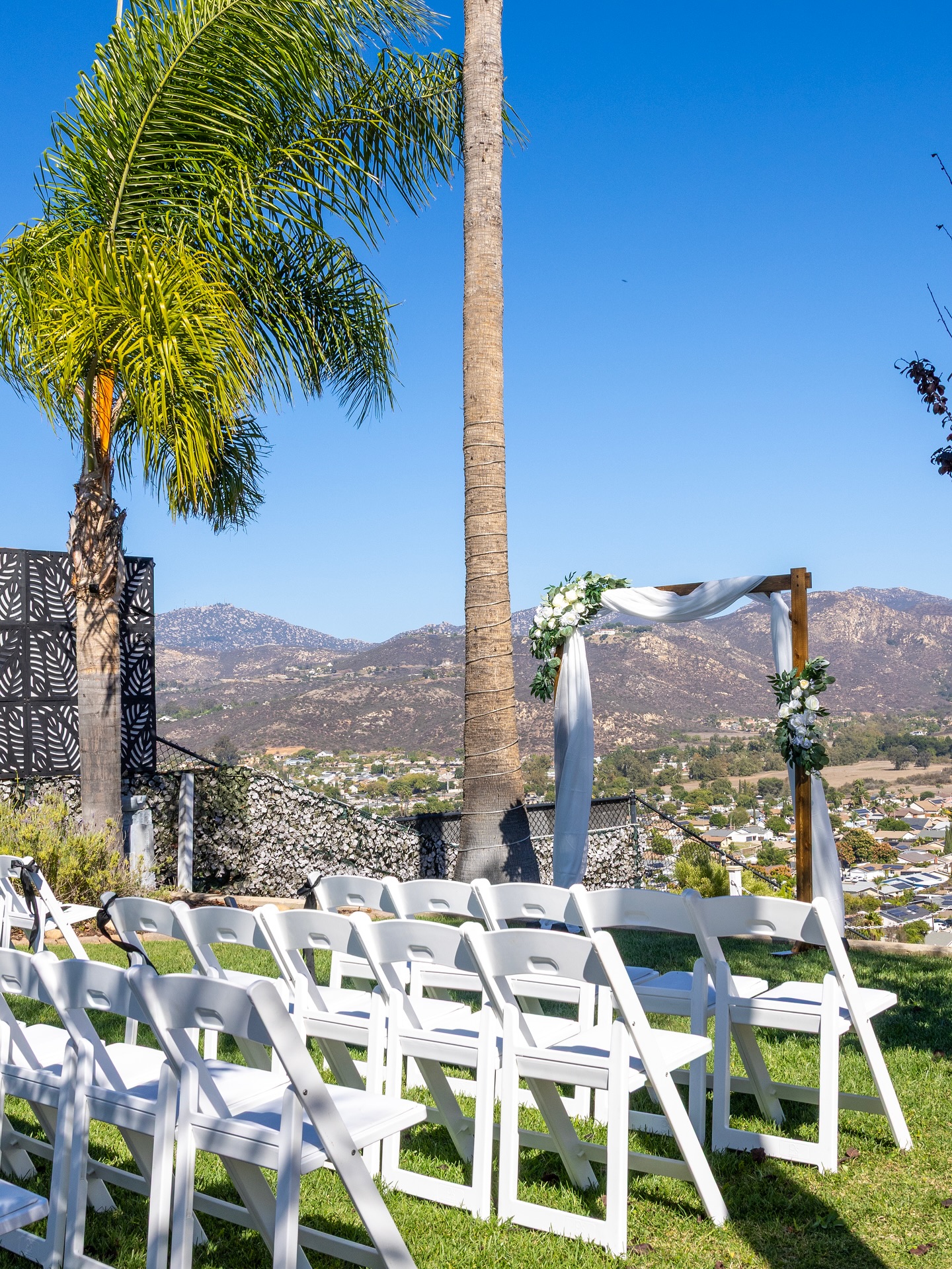 This is a breathtaking view that could be yours!
Book our venue for your 2026 wedding and experience true views at The View Pointe. With on-site lodging, all-inclusive package options, and a ton of fun amenities to bring the wedding to life - we’ve got you covered from start to finish!
#theviewpointe #wedding #cawedding #allinclusivewedding #sandiegowedding
