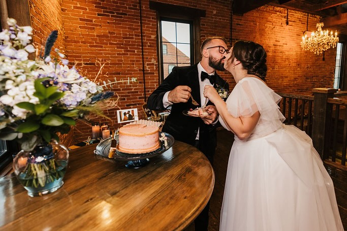 Making memories should be your only job on your wedding day 🖤 loveeee the personalization and theme in Lydia & Corey’s decor and details 💫 🌙 The vibes are perfection 🔮
Photographer: @freefloatingmedia
Coordinator & Caterer: @alexander.cateringco
Florist: @crimsoncloverflowers.pa
DJ: @bringonthebash
Hair & Makeup: @makeupbybrittanyjanine
Cake: @pabakery
Couple: @lydiaswagner & @coreyak06