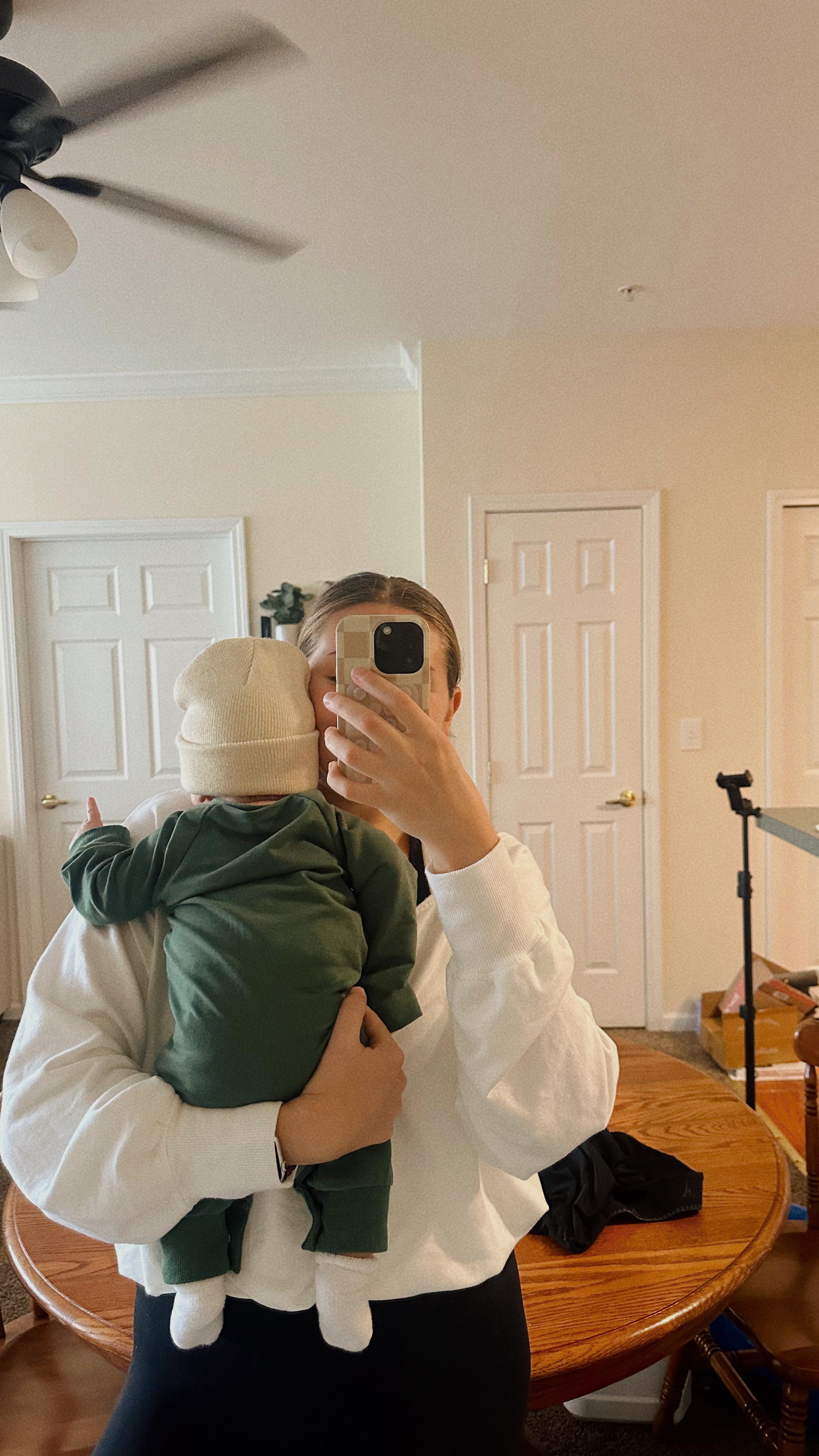 Survived a weekend of solo parenting while sick + it gave me so much confidence in my abilities as a mom!
#firsttimemom #nighttimeroutine #vlog #skincare #eveningroutine