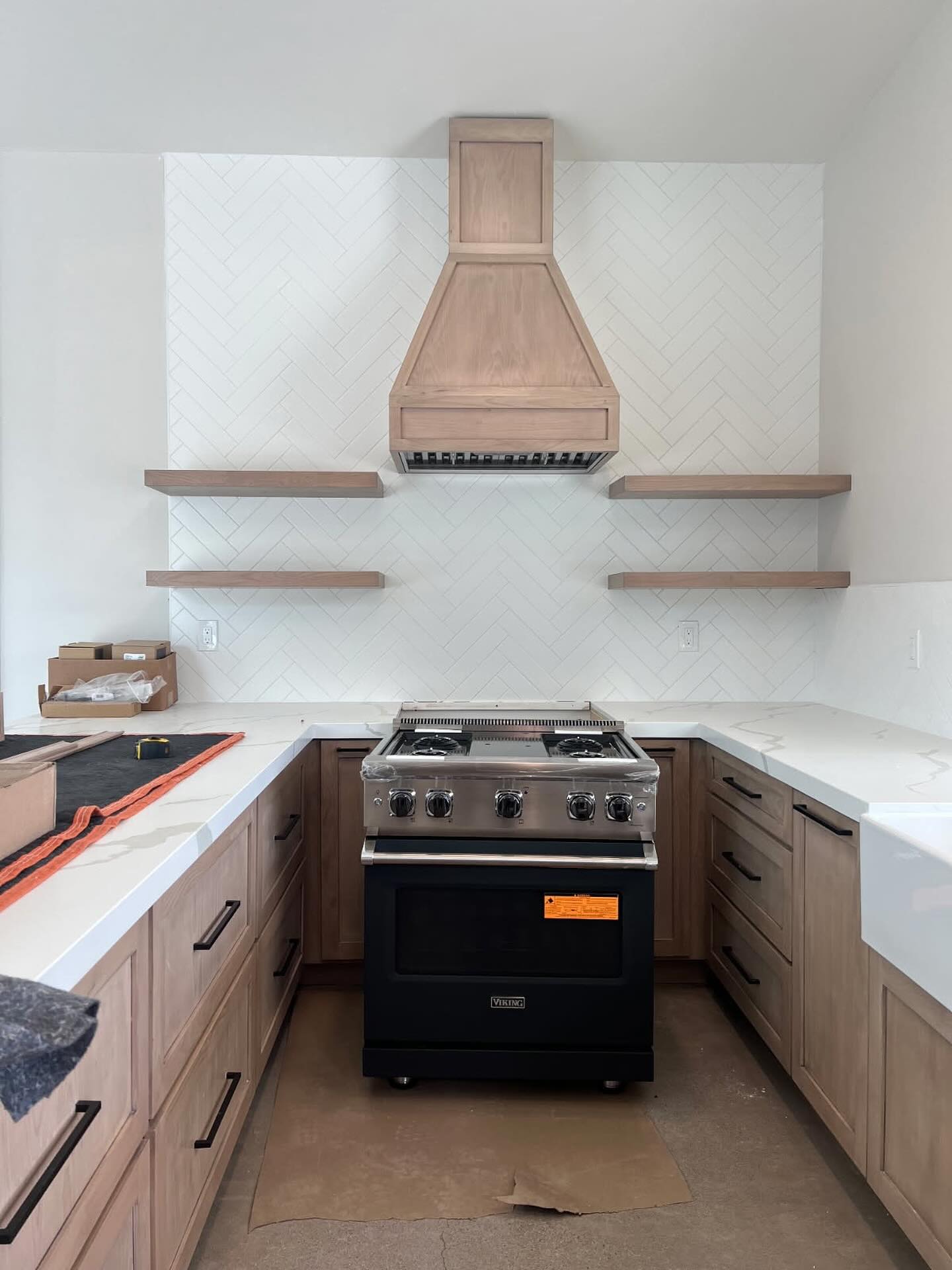 #ClassicKitchen #ModernCabinets #BayArea