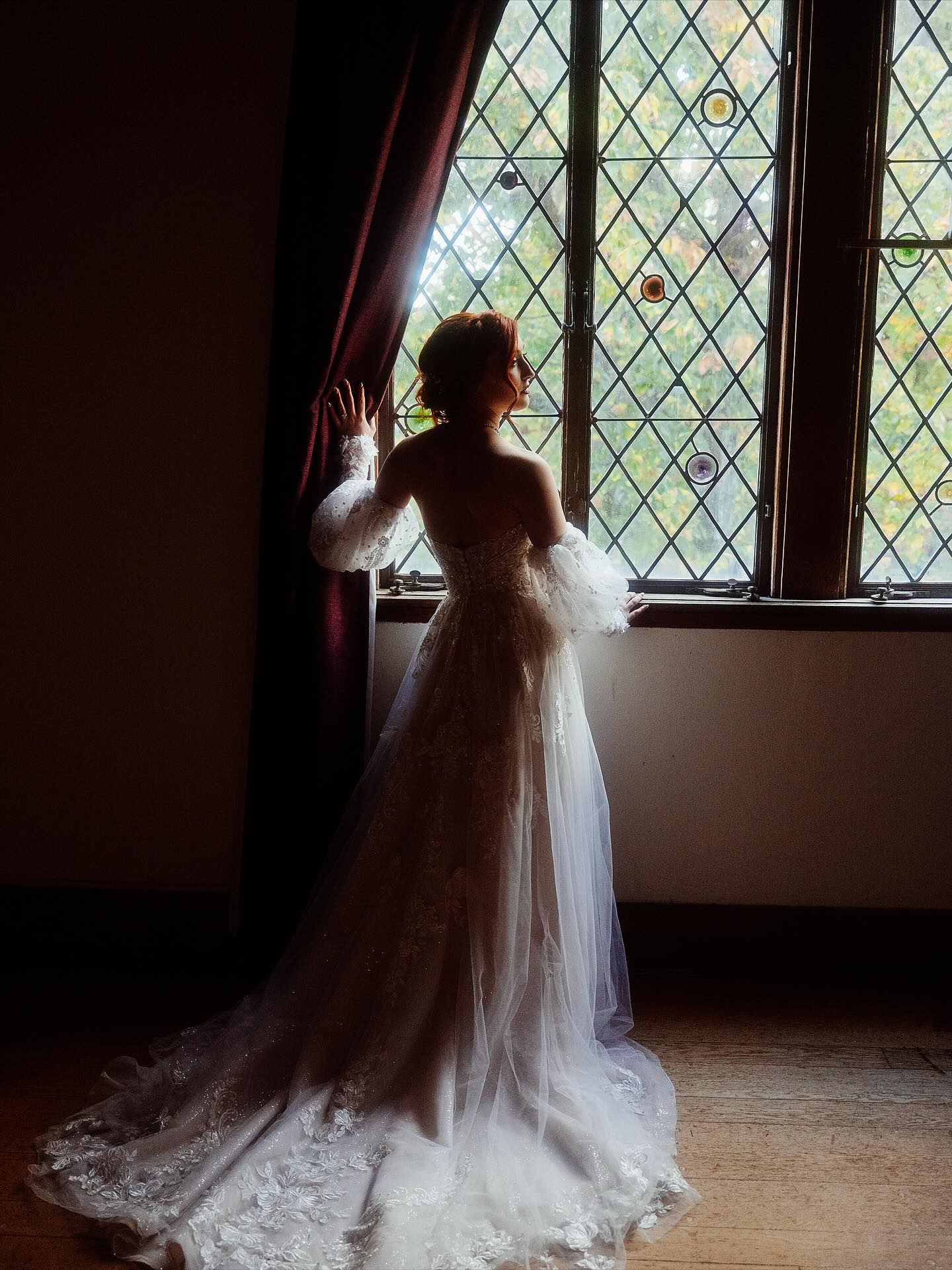 𝑮𝒊𝒍𝒍𝒊𝒂𝒏 𝒂𝒏𝒅 𝑴𝒂𝒕𝒕𝒉𝒆𝒘 🍂
Bride: @gillianfoxglove
Photography: @amiephotos
Venue: @cloisterscastle
Hair: @alexandraweddingsco for @brushedbeautyllc_
Dress: @maggiesotterodesigns
•
#MarylandBrides #DMVWeddings #BaltimoreWeddings #AnnapolisWeddings #MarylandWeddingHair #MarylandMakeupArtist #BaltimoreMakeupArtist #AnnapolisMakeupArtist #DMVBridalStylist #DMVMakeupArtist #BridalHairAndMakeup #BridalHairstylist #BridalMakeupArtist #MarylandBridalBeauty #BaltimoreBride #cloisterscastle #DMVBride #WeddingHairInspo #WeddingGlam #romanticweddingdress