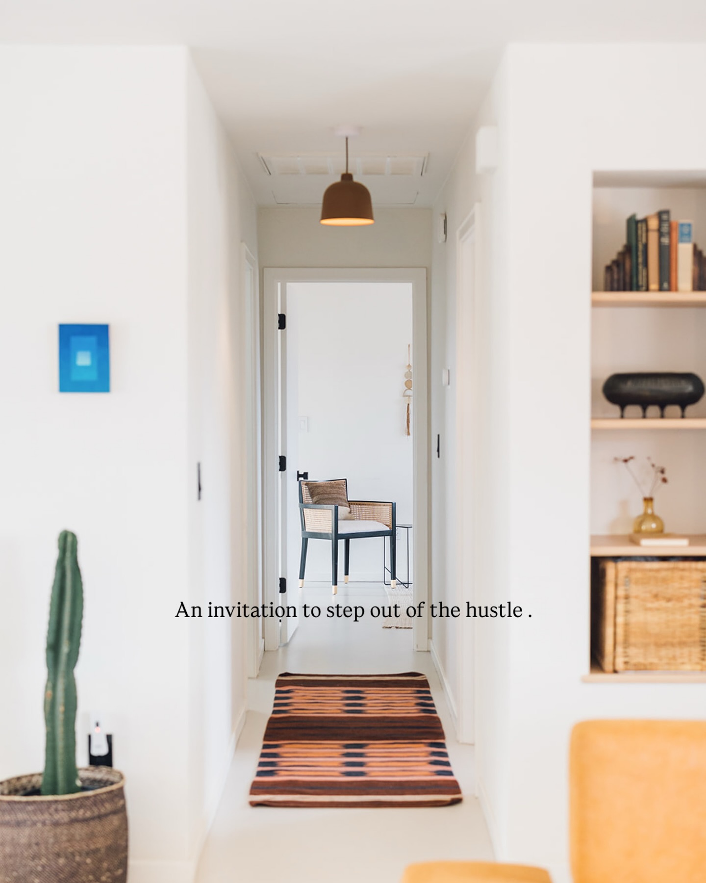 Hike. Shop. Retreat. Repeat. Casa Demesne is your ultimate basecamp: minutes from the Joshua Tree National Park entrance and Joshua Tree Village. Here you get the adventure without sacrificing your peace and convenience.
Fill up at @jtcoffeeco before your early morning hike. Once you’re back and you’ve had a chance to rinse off the desert dust, grab a bite from our friends over at @dezfinefood. Afterwards, wander over to @sunofthedesert_ and @thestationjoshuatree for some unforgettable desert shopping experiences. This location can’t be beat for an easy-going JT trip. It means you get to live like a local, right in the heart of Joshua Tree.
Settle into the desert’s slow pace by finding your dates at the link in bio @casademesne .
#joshuatreenationalpark #joshuatree #joshuatreevacation #falltravelinspo #falltravel #explore #desertretreat #wellnesstravel #wellnessvacation #wellnessathome #staycocoon #vacationrentalhomes #designinspiration