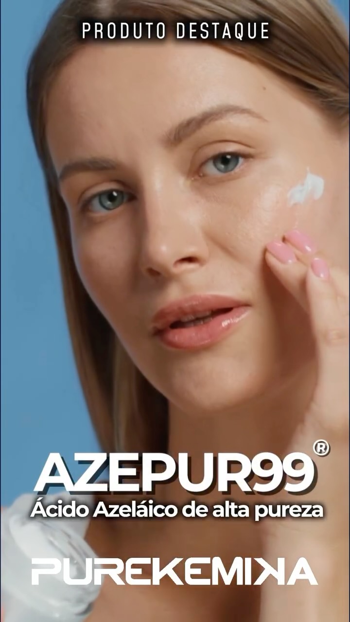 💡 O ativo que revolucionou a manipulação dermatológica!
No bate-papo entre a Dra. Michele Raspante, diretora técnica da Purekemika, e o CEO Daniel Marques, o destaque foi o Azepur99®️, a forma mais pura e estável de ácido azelaico do mercado.
✨ Diferente do ácido azelaico tradicional, o Azepur99®️ oferece alta performance, fácil manipulação e excelente compatibilidade, sem os desafios comuns como entupimento de válvulas ou instabilidade nas formulações.
No vídeo, a Dra. Michele mostra na prática uma espuma com textura perfeita e uniforme, evidenciando toda a qualidade e versatilidade desse ativo.
👉 O Azepur99®️ é sinônimo de eficiência, estabilidade e resultados superiores — simplificando o dia a dia das farmácias magistrais e elevando o padrão das formulações dermatológicas.
#Purekemika #Azepur99 #Dermocosméticos #InovaçãoFarmacêutica #Manipulação #FarmáciaDeManipulação #Estabilidade #TexturaPerfeita #InovaçãoQueTransforma #CiênciaDaBeleza #SkincareTecnológico