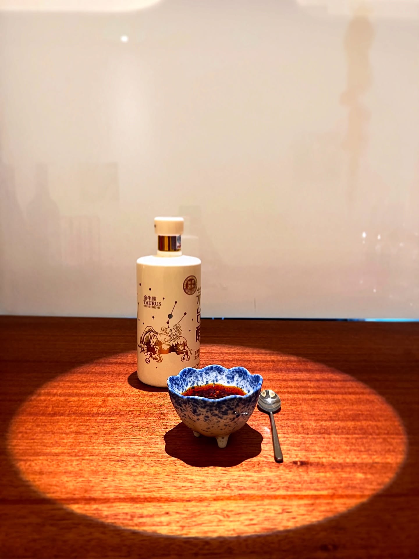 Too elegant to be just chili sauce. Too spicy to be ignored.🌶️🔥
Have you already tried our @moutai.switzerland based chili sauce?
New batch today🔥