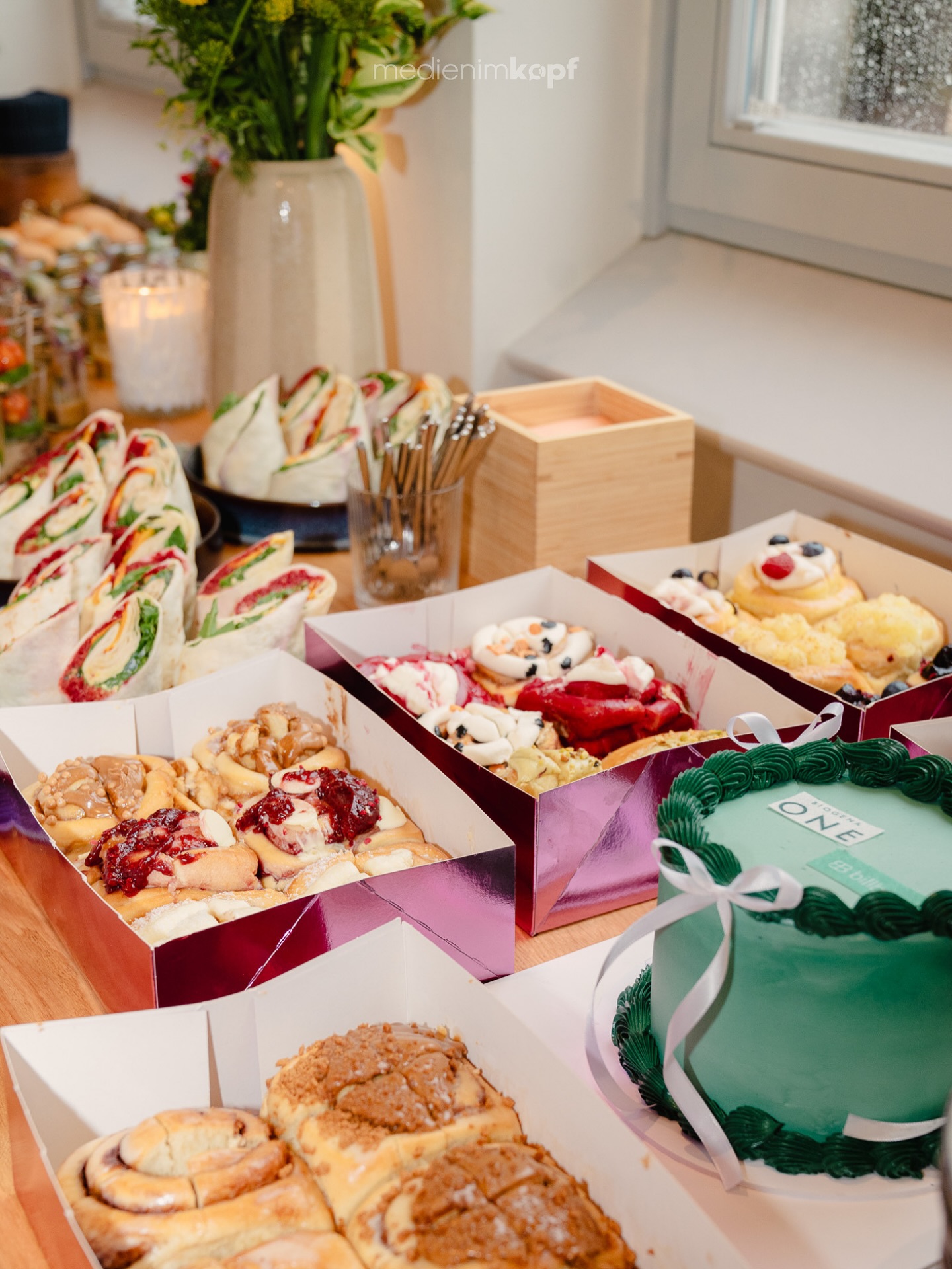 Healthy Women in Business Recap 🤍
📸 @mariechpa
#theheracircle #healthywomeninbusiness #empowhernetwork #community