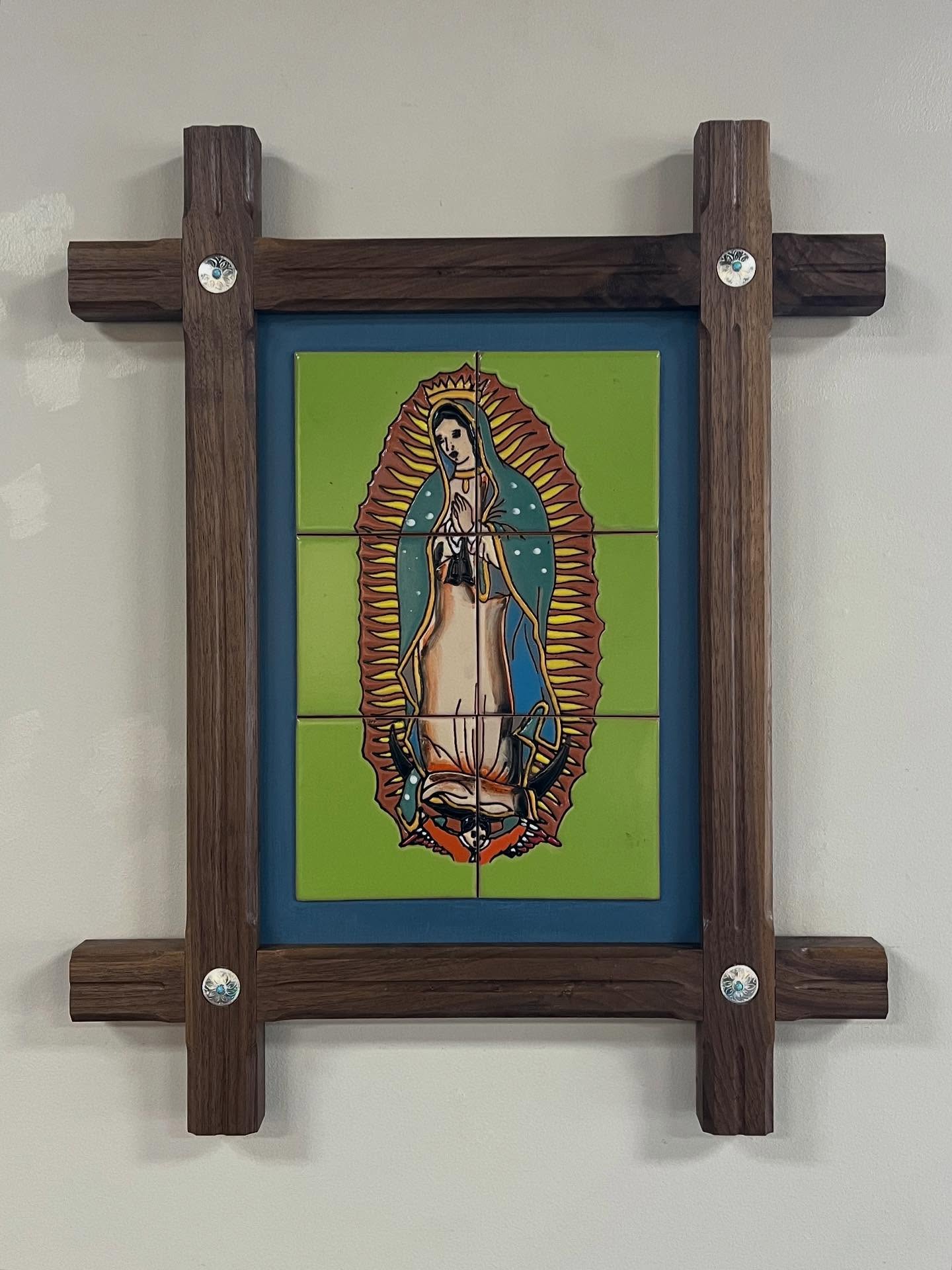 Hand-carved walnut frame for these Virgin of Guadalupe tiles, finished with silver and turquoise accents in the corners.
-
#petrovframe #customframing #indianapolis #virginofguadalupe