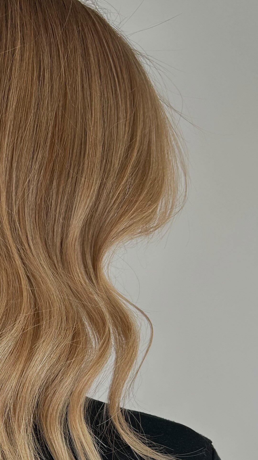 🍓🍰
Happy to be back in the salon! DM me to schedule your Nov-Dec hair, spots are limited ✨
•
•
•
•
•
•
#greensboro #greensborosalon #highpointsalon#uncg #elonuniversity #highpointuniversity #hpu #triadncsalon #greensborofood #greensborophotographers #greensboronailsalon #blondes #balayage #highlights #greensboroblondespecialist #greensboroextensions #highpointextensions