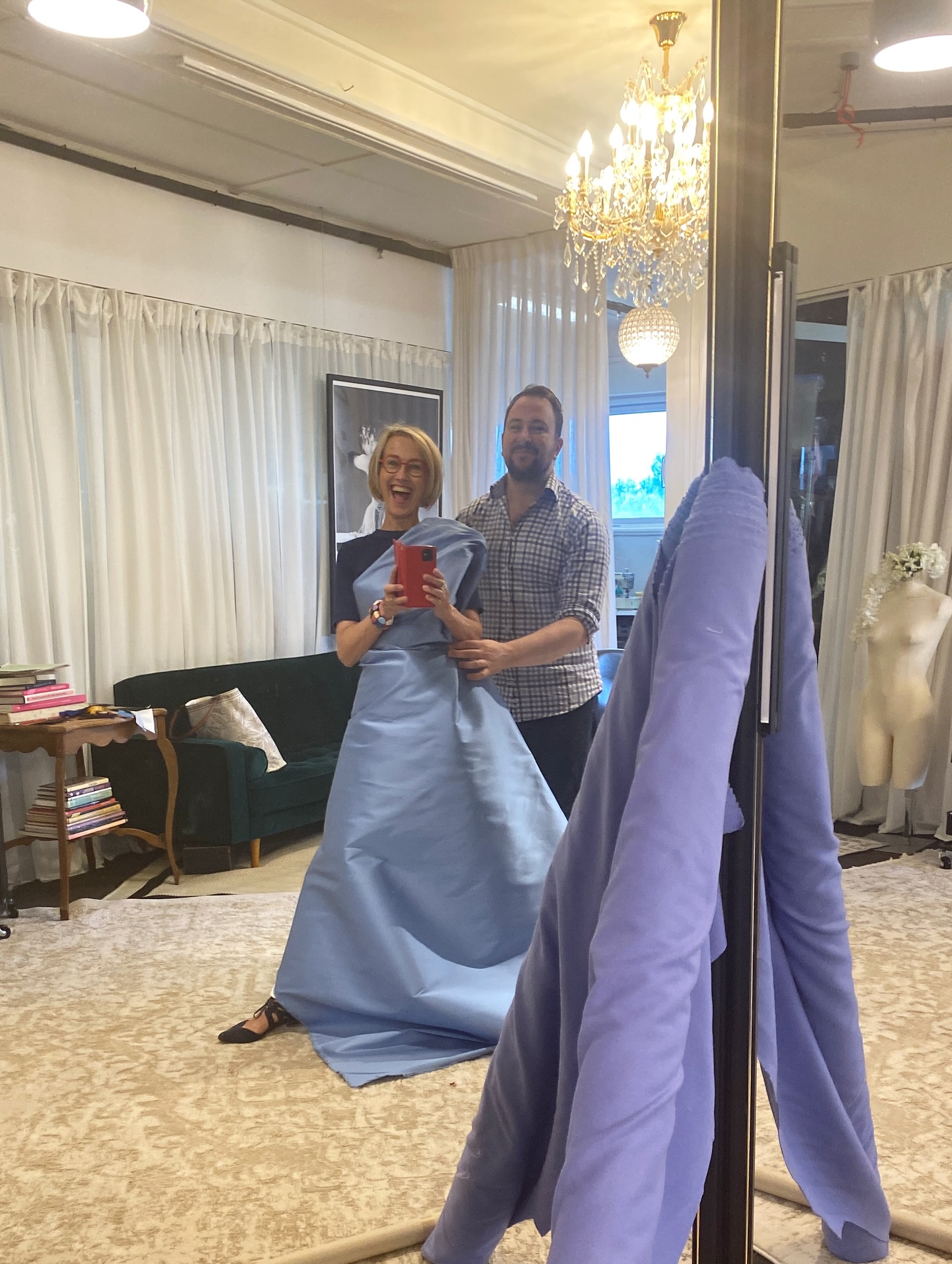 Getting ready to commit to couture. Im just a marriage celebrant getting wrapped up in the details. Seeking a design that feels as good as writing and delivering love stories. Because how I show up matters.
Finding colour and fabric with @daniellearmontcouture fabric and fit is everything. Let’s see where this takes 🪡✂️
#southcoastcelebrant #wollongongcelebrant #custommade #behindtheseams #dressinspiration