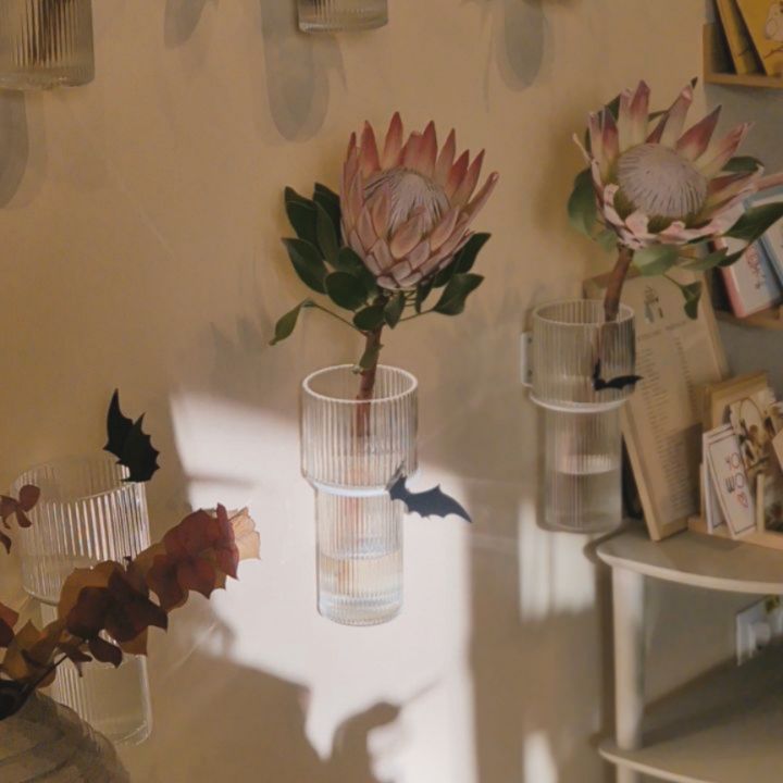 Evenimentul de ieri a avut un vibe aşa drăguț. Atelier de dovlecit, citireală, popcorn şi tort, în cel mai magic decor şi printre cele mai simpatice voci şi chicoteli de copii.
Mulțumim că ați venit să ne bucurăm împreună de micile gesturi care ne conectează aşa armonios. 🎃🫶🏼