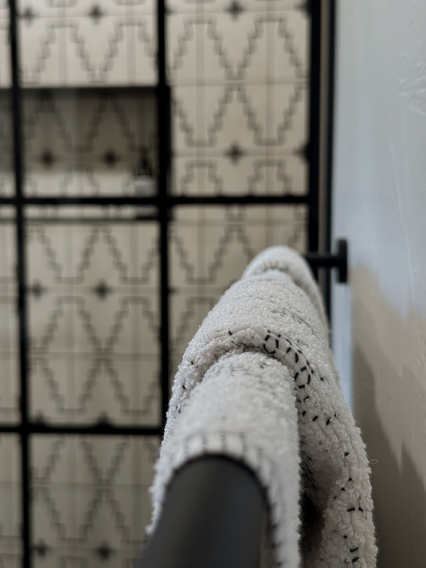 Even the towel draped on the rack plays its part.
Design has a funny way of mirroring life. It’s never just about the big reveal or the final picture perfect moment. It’s about the layers.
⠀
Just like in life, the beauty’s found in the details we often overlook. The quiet moments. The small adjustments. The simple things that, when pieced together, create something whole and beautiful.
⠀
Every layer plays a part in design, and in life.
#1889designs | #westernbath #blackandwhite #southwesterntile #montanadesign