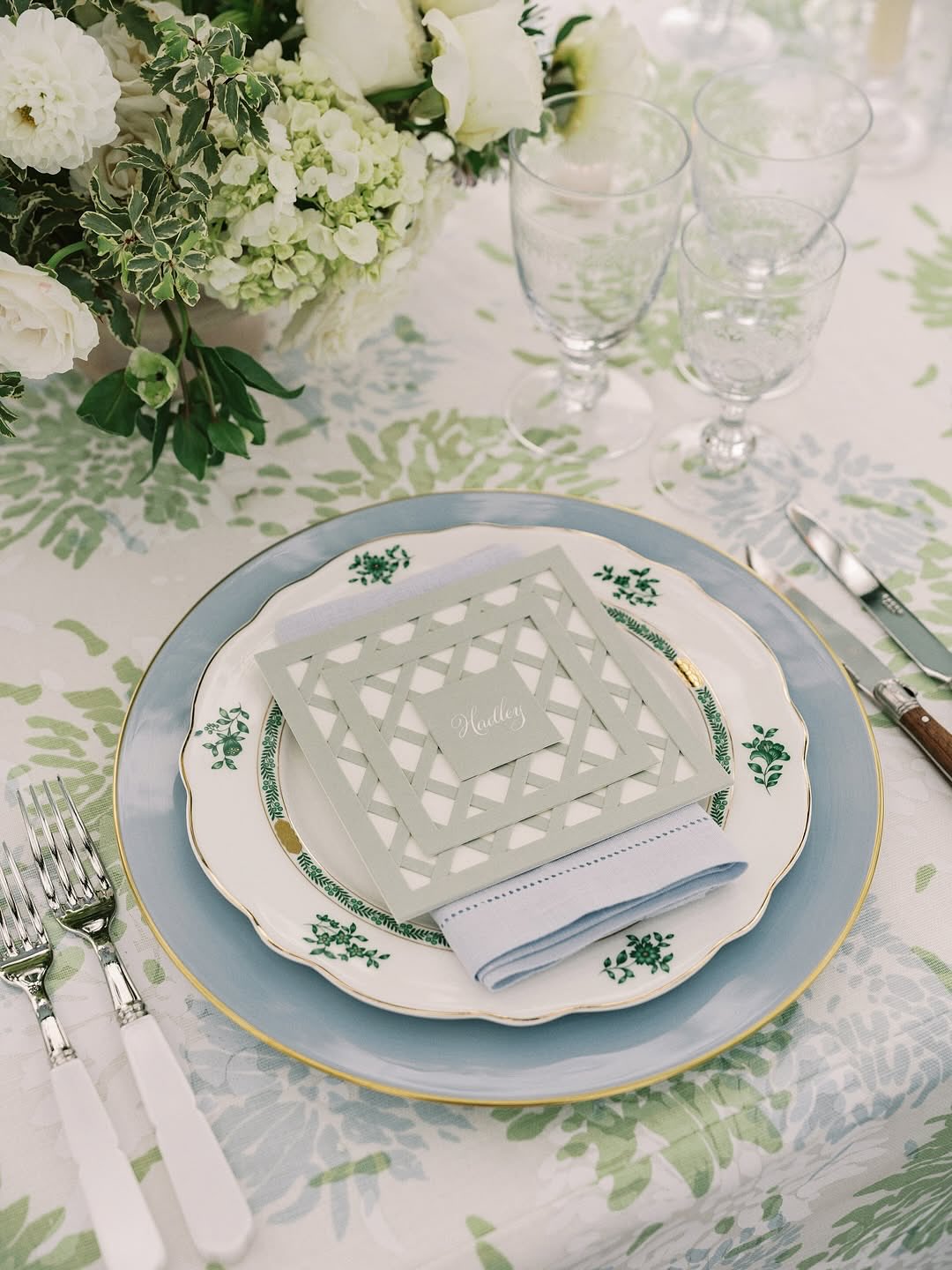 For @theideaemporium - really loved creating this script for Carey
Repost from @calderclark
•
When our couples choose a particularly special location to say “I do,” we love to immerse guests in an undeniable sense of place. The spirit of Bunny Mellon’s gardens radiated from every corner of H&T’s celebration at her own @oakspringgardenfoundation: the soft blue and green linens, the floral-edged china, the six layers of die cut lattice paper goods, the potted boxwood topiaries trotting down the length of the tables, and so much more. 🌿
@calderclark
@oakspringgardenfoundation
@sophiefelts
@willreidphoto
@jacksondurhamevents
@dcreventrentals
@technicalevent
@skylinetentcompany
@susangagecaterers
@hadleykeller
@thomas.l.lloyd
@samengfilms
@theonicollection
@theideaemporium
#calderclark #calderclarkweddings #virginiawedding