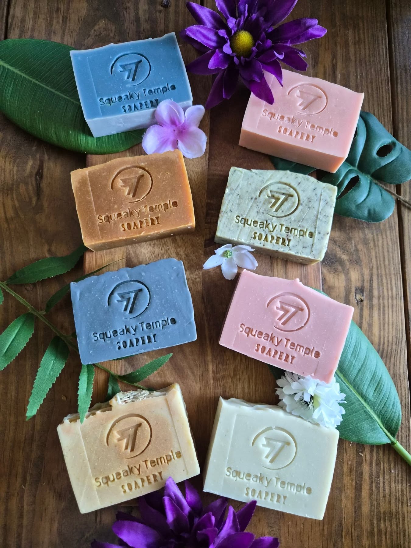 Ready to nourish your skin + spirit?! Which bar is calling your name? ! Cleanse your temple, naturally and beautifully ✨️
#SqueakyTempleSoapery #NaturalSoapLovers #CleanseYourTemple #TempleCare