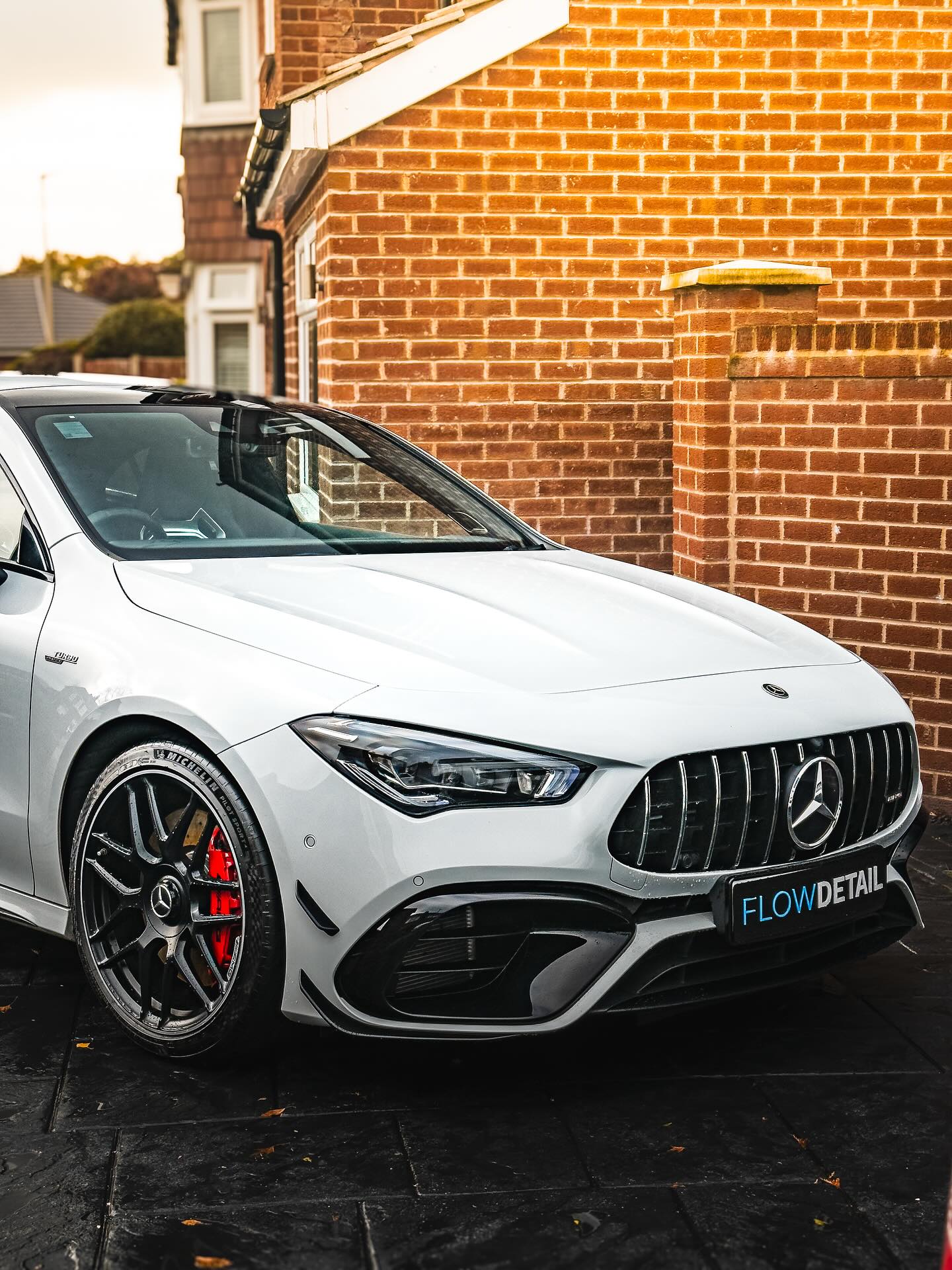 This Mercedes CLA 45s came in for a full deep clean, leaving the interior spotless and the exterior back to a deep, glossy finish. 🔥 A full refresh for a car built to stand out. 🚘
For results like this, get in touch or visit my website to book your next detail.
⚫️ www.flowdetail.com
⚫️ 07440328254
#FlowDetail #DeepClean #MercedesCLA45s #AMGDetailing #LuxuryDetailing #CarDetailing #InteriorDetailing #ExteriorDetailing #WirralDetailer #LiverpoolDetailer #NorthWestDetailer #carcare