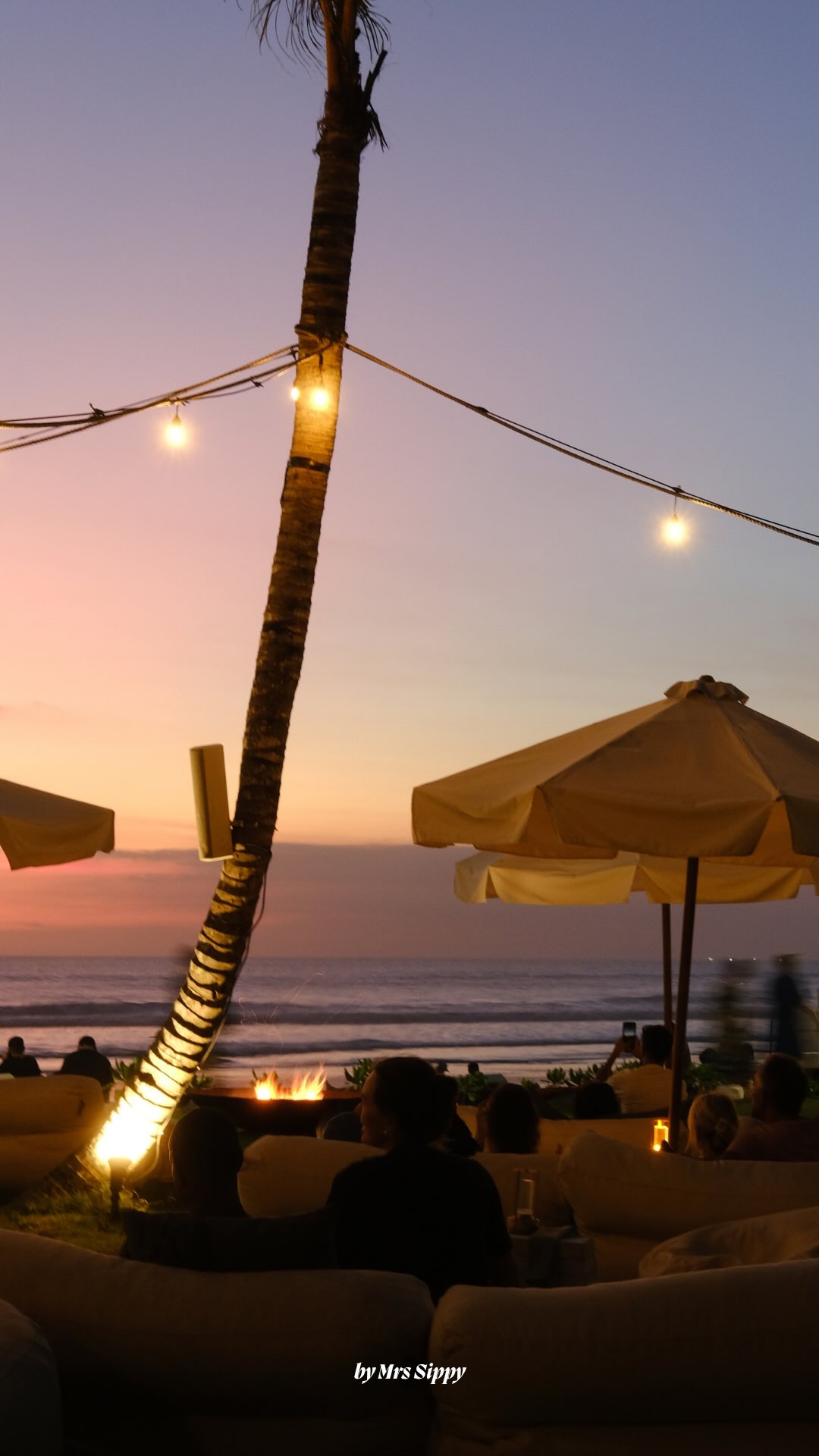 Barefoot on the soft grass, settled into the scene, surrounded by the best company.
Sunset Beach by @mrssippybali